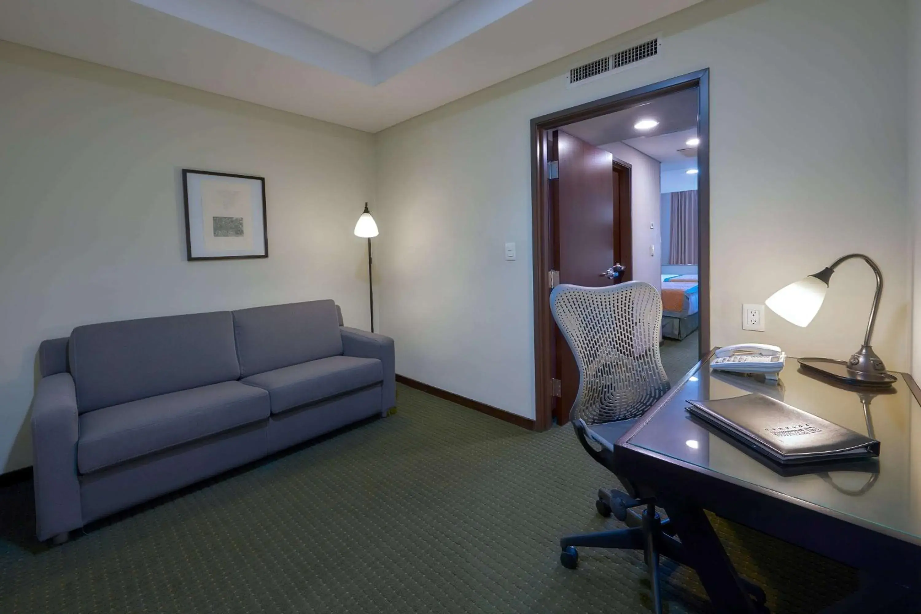 Photo of the whole room in Wyndham Garden Mexico City - Polanco Photo of the whole room in Wyndham Garden Mexico City - Polanco