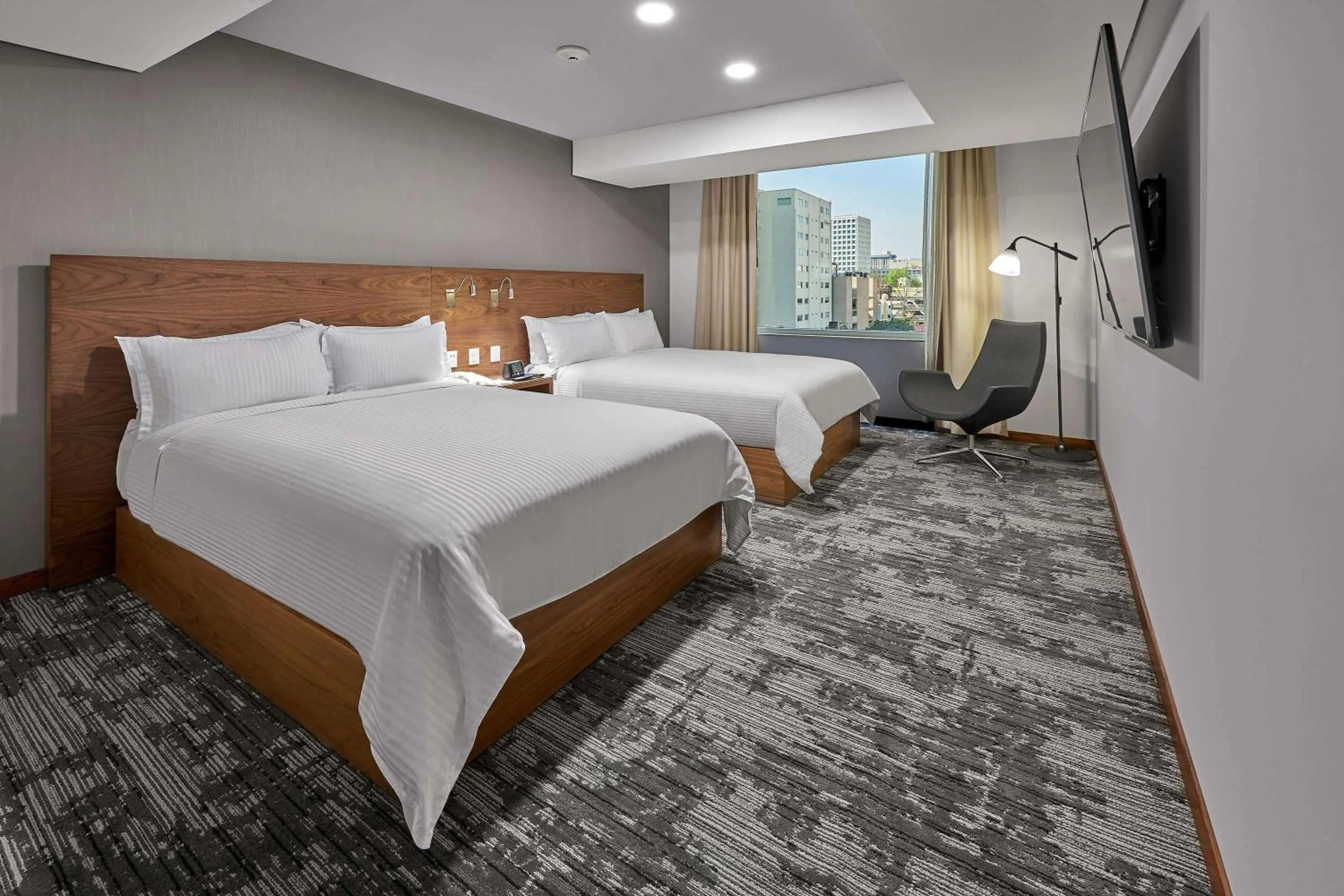 Photo of the whole room in Wyndham Garden Mexico City - Polanco