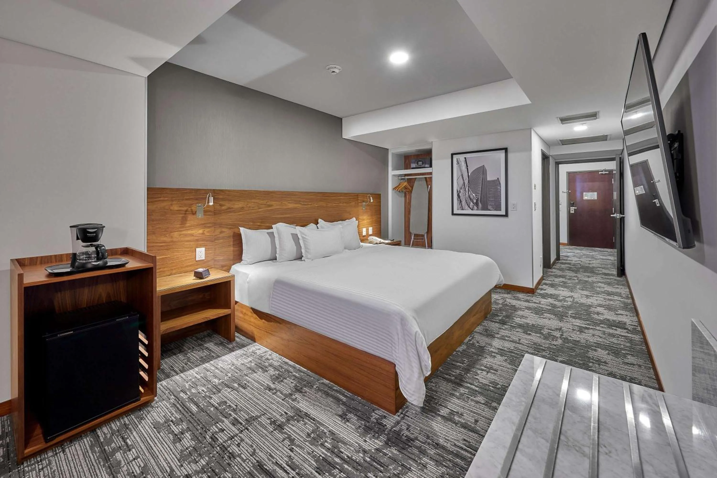 Photo of the whole room in Wyndham Garden Mexico City - Polanco