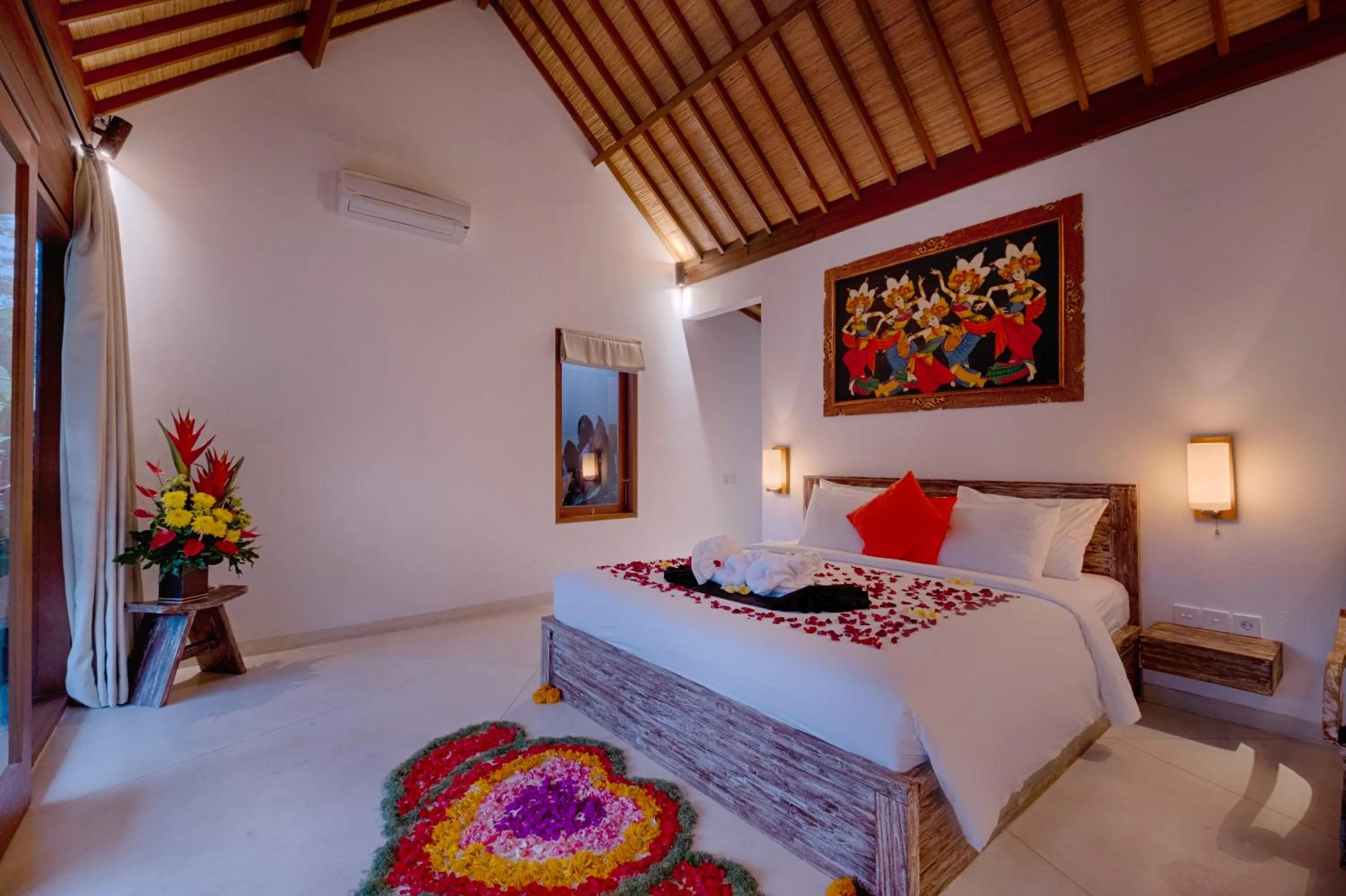 Bedroom, Bed in Villa Tegal Tis Ubud