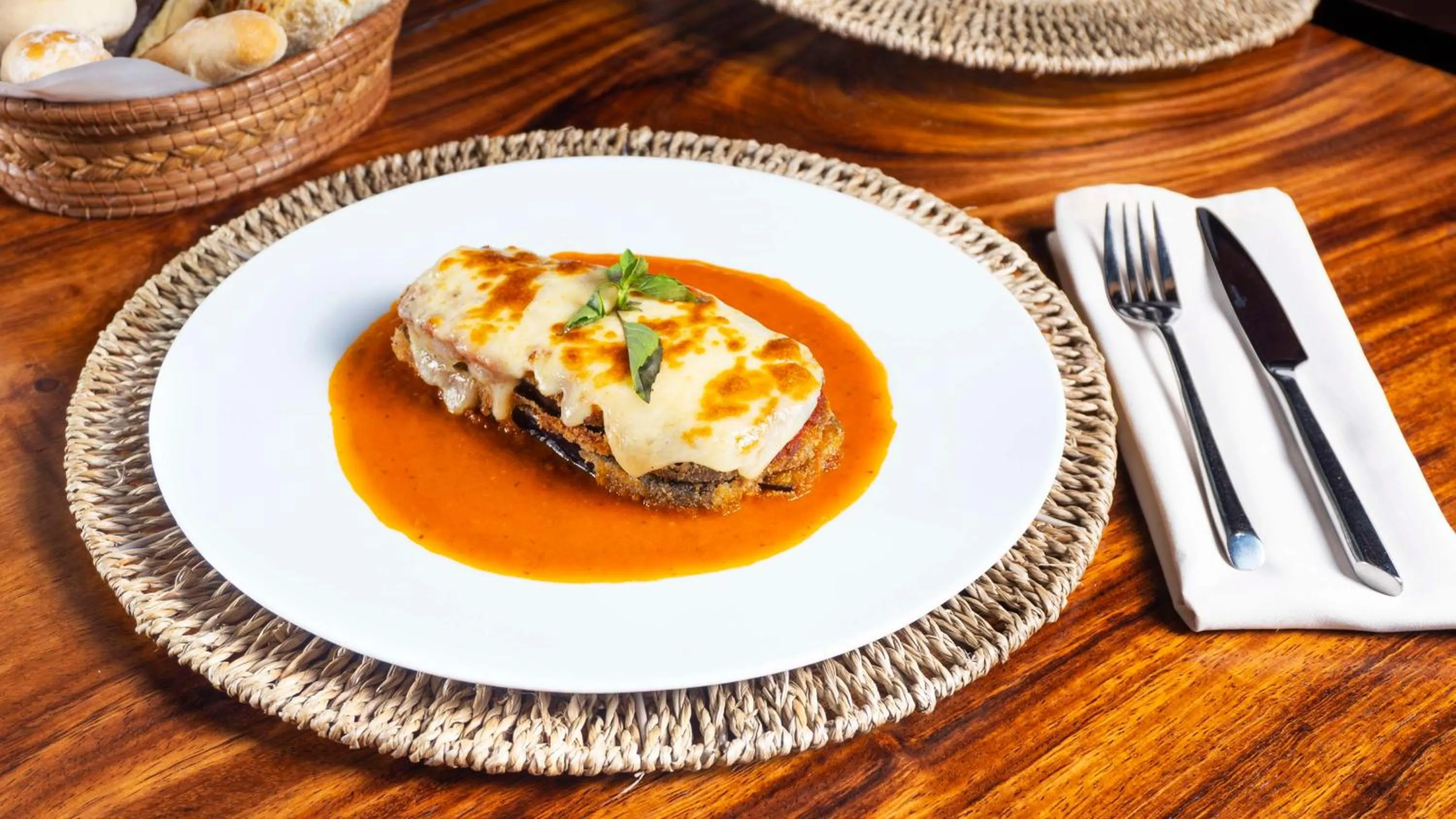 Food and drinks in NH Collection Mexico City Airport T2