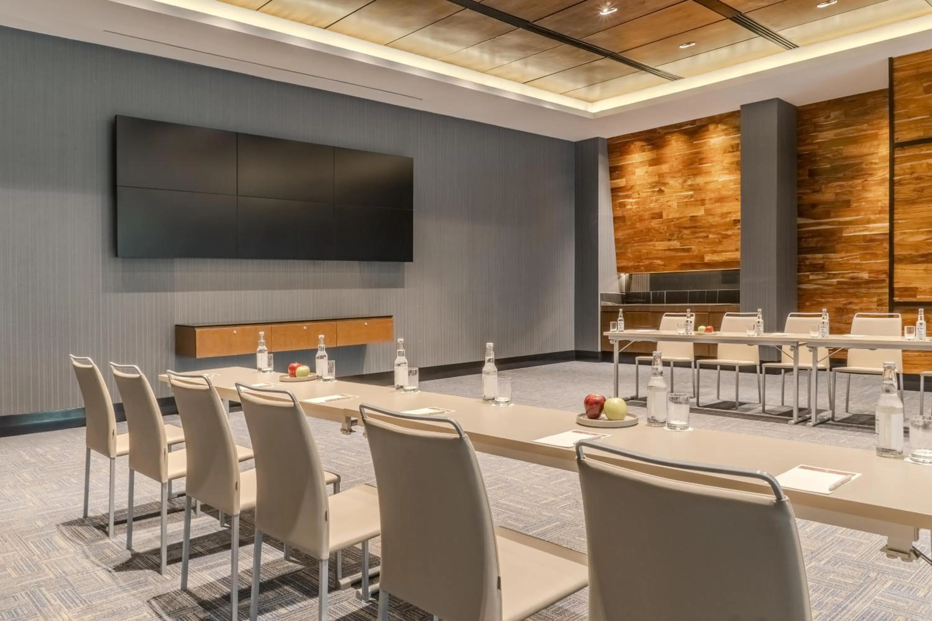 Bedroom in NH Collection Guadalajara Providencia