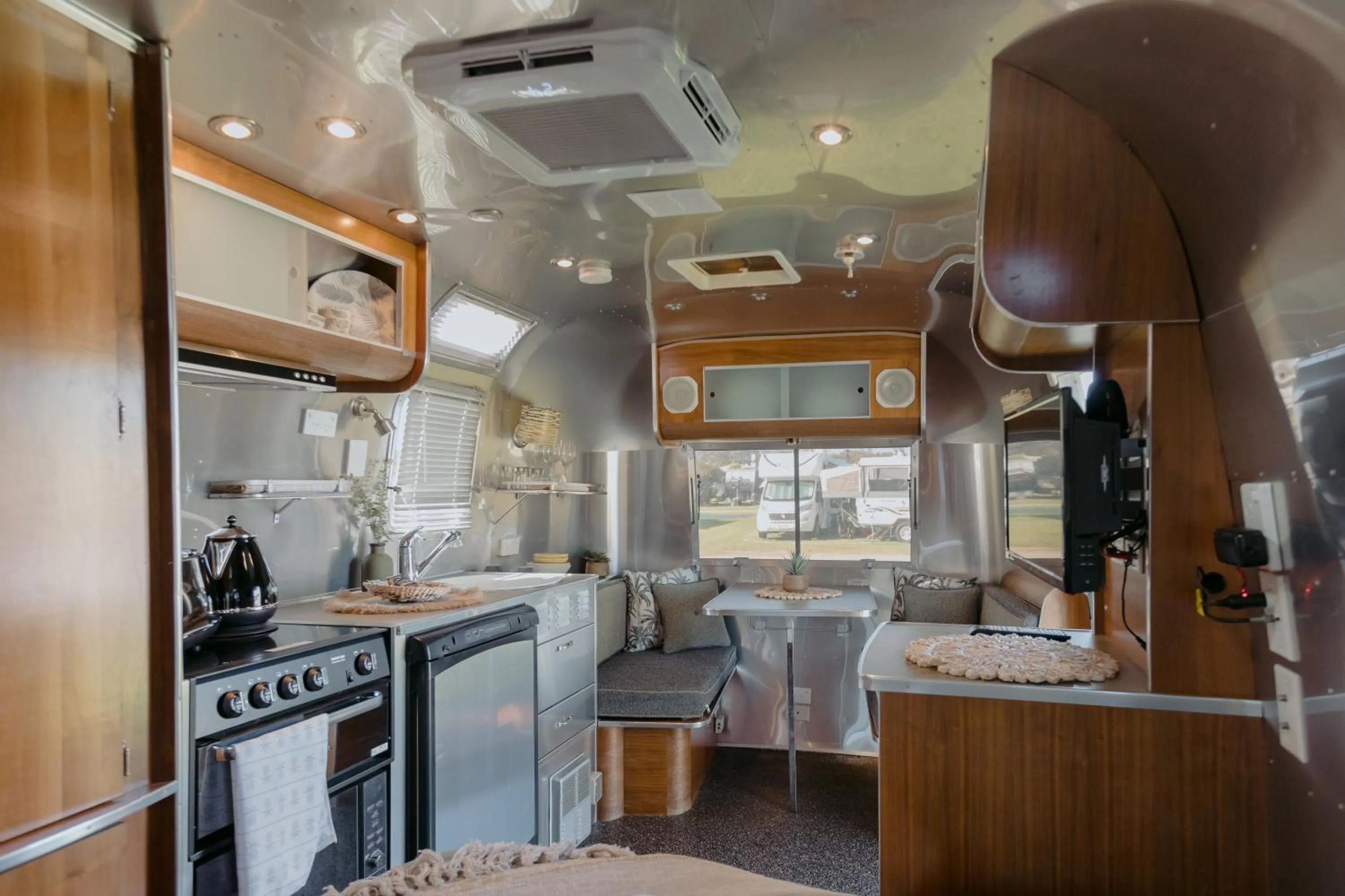 Bambi Airstream - Caravan (Shared Toilet) in Ingenia Holidays Rivershore