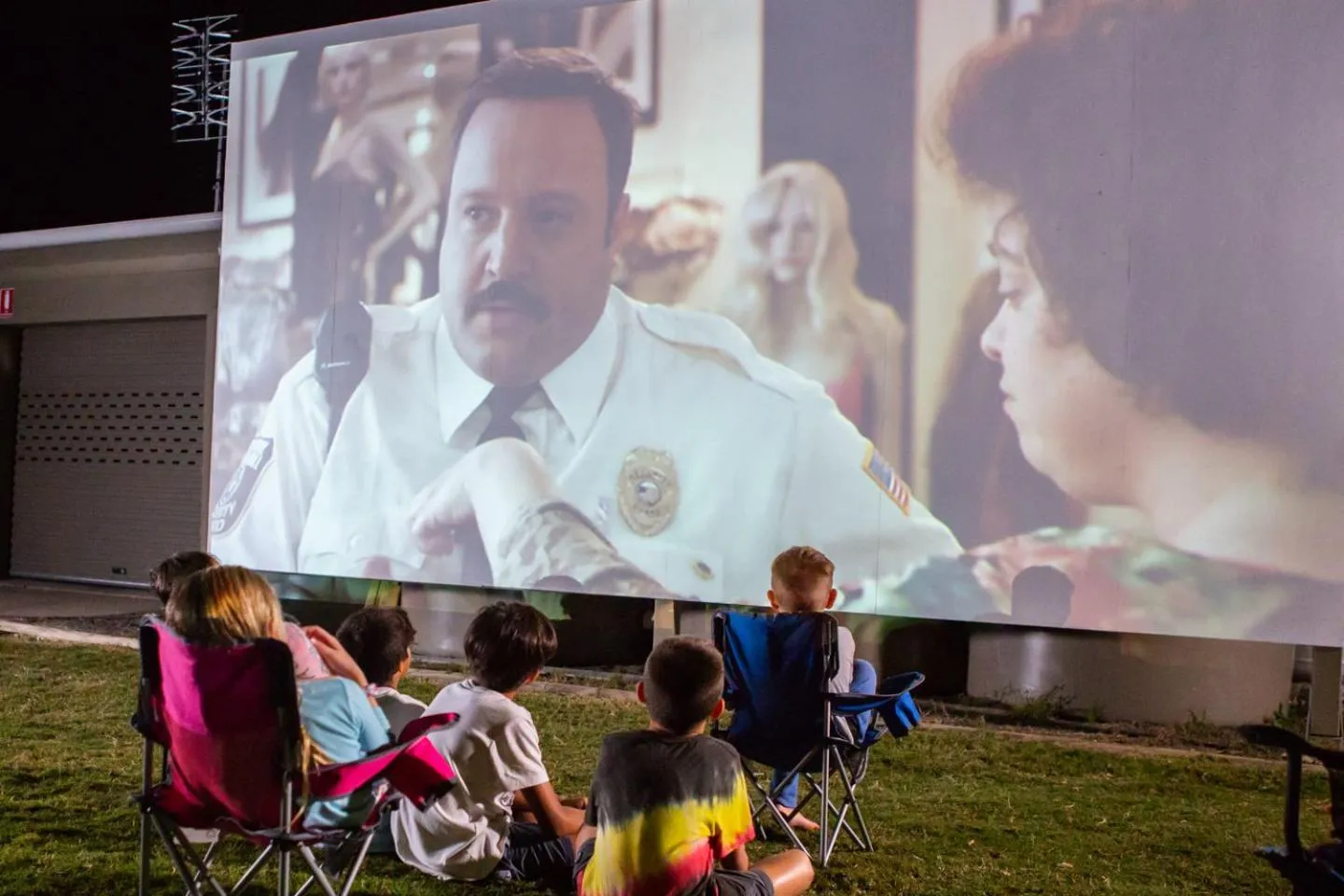 Evening entertainment in Ingenia Holidays Rivershore