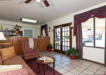 Lobby/Reception in Villa Inn