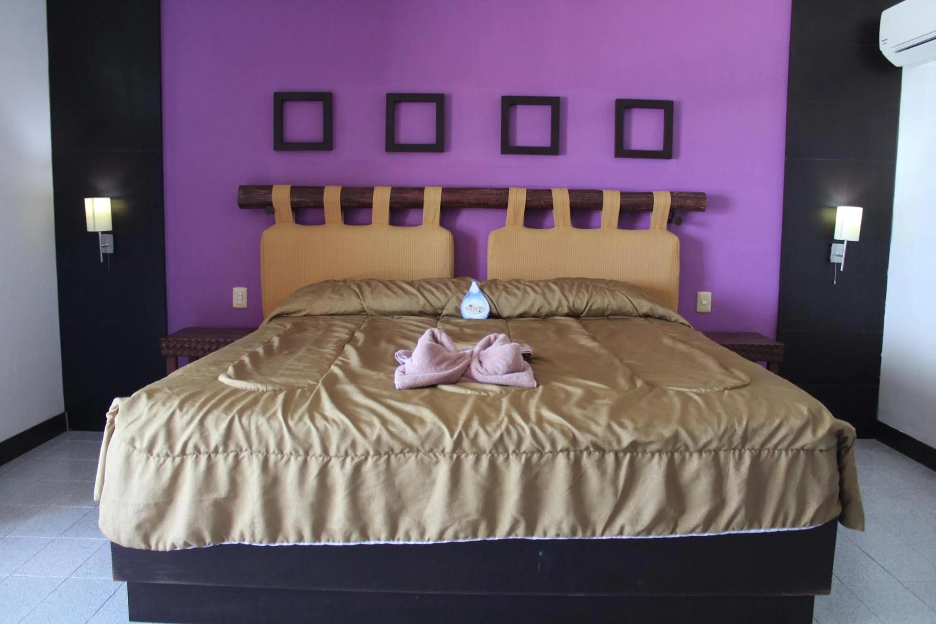 Bed in Hotel Vista del Mar with Beach Club access included