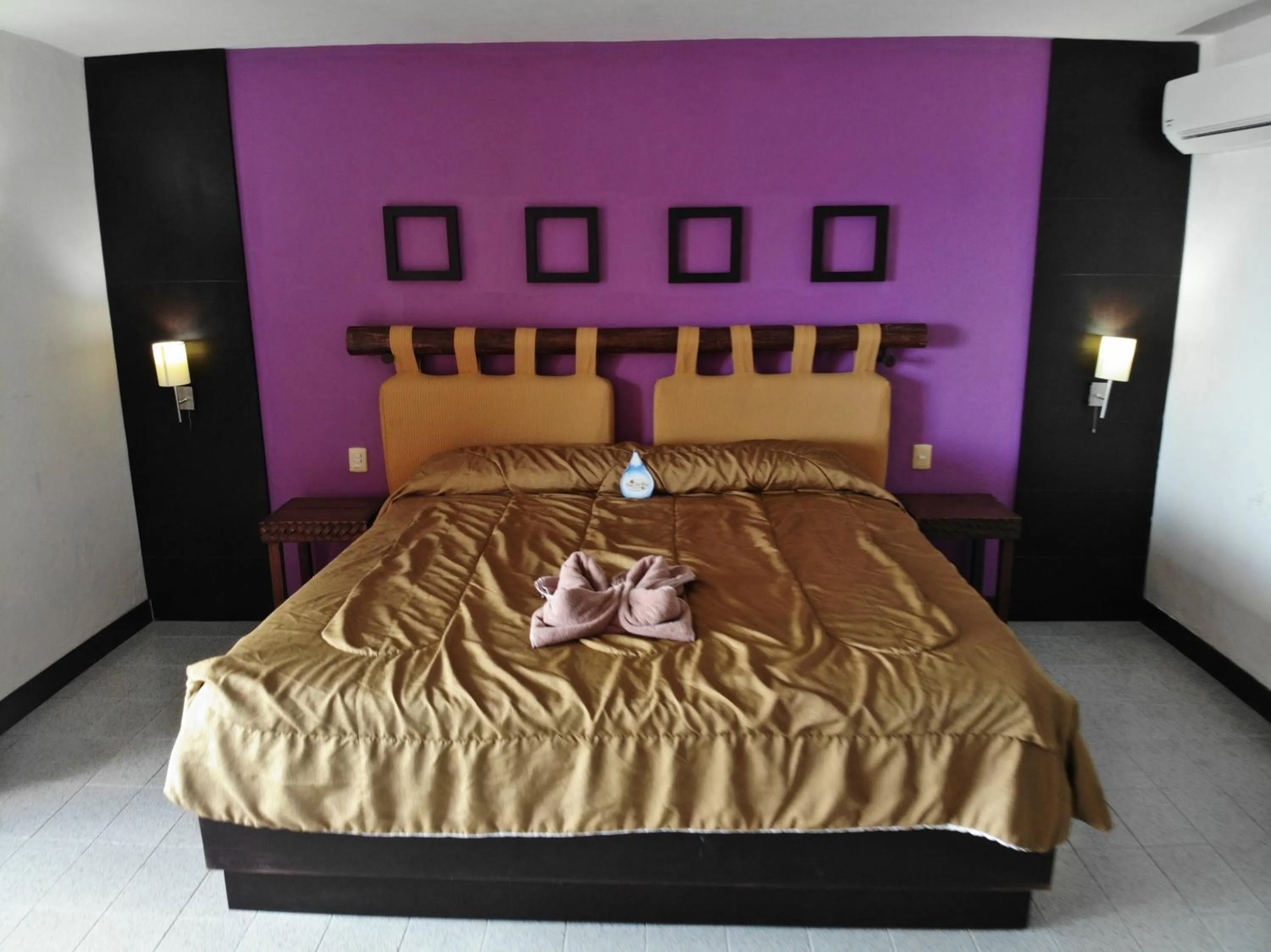 Bed in Hotel Vista del Mar with Beach Club access included