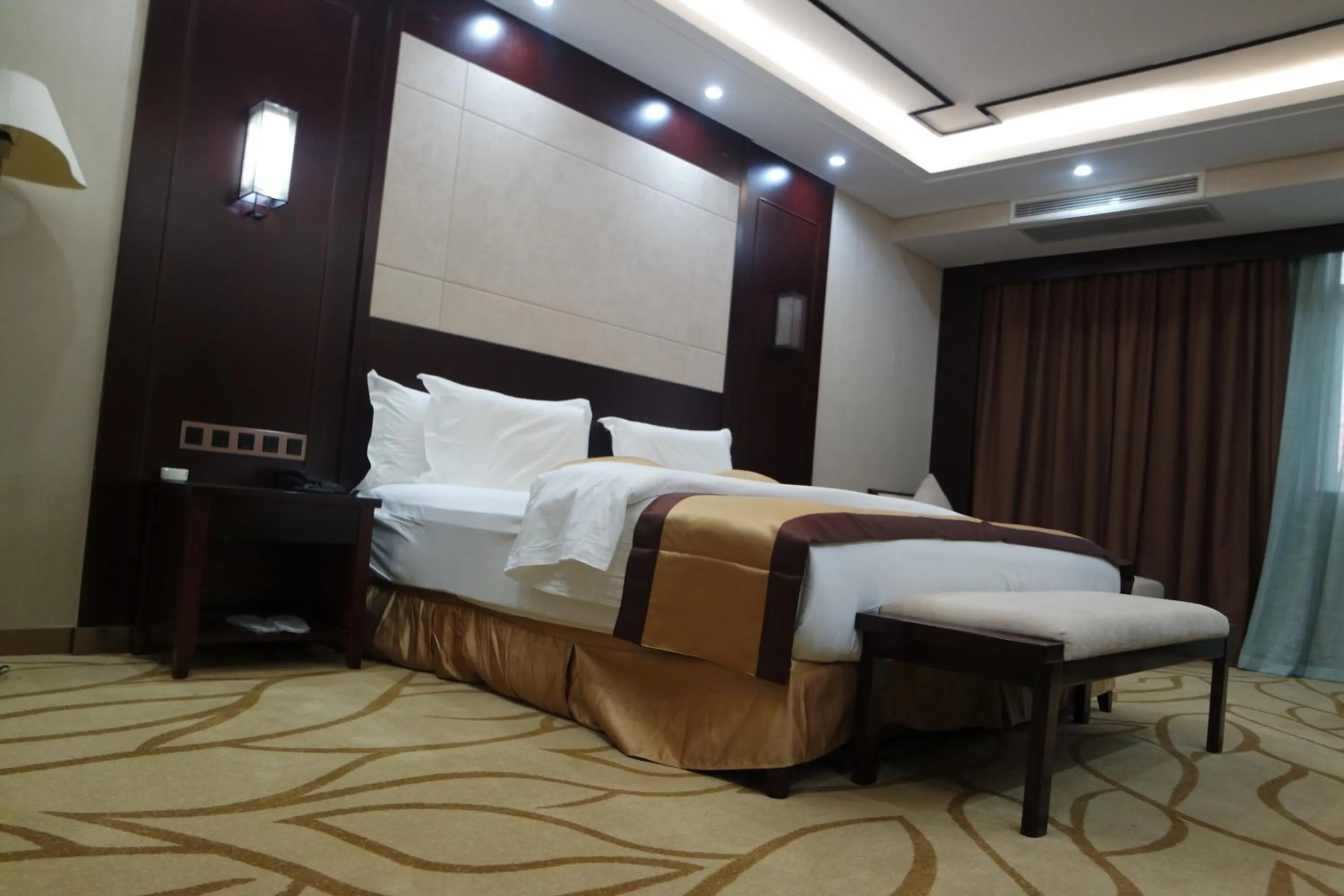 Photo of the whole room in Kololo Courts Hotel and Restaurant Kampala