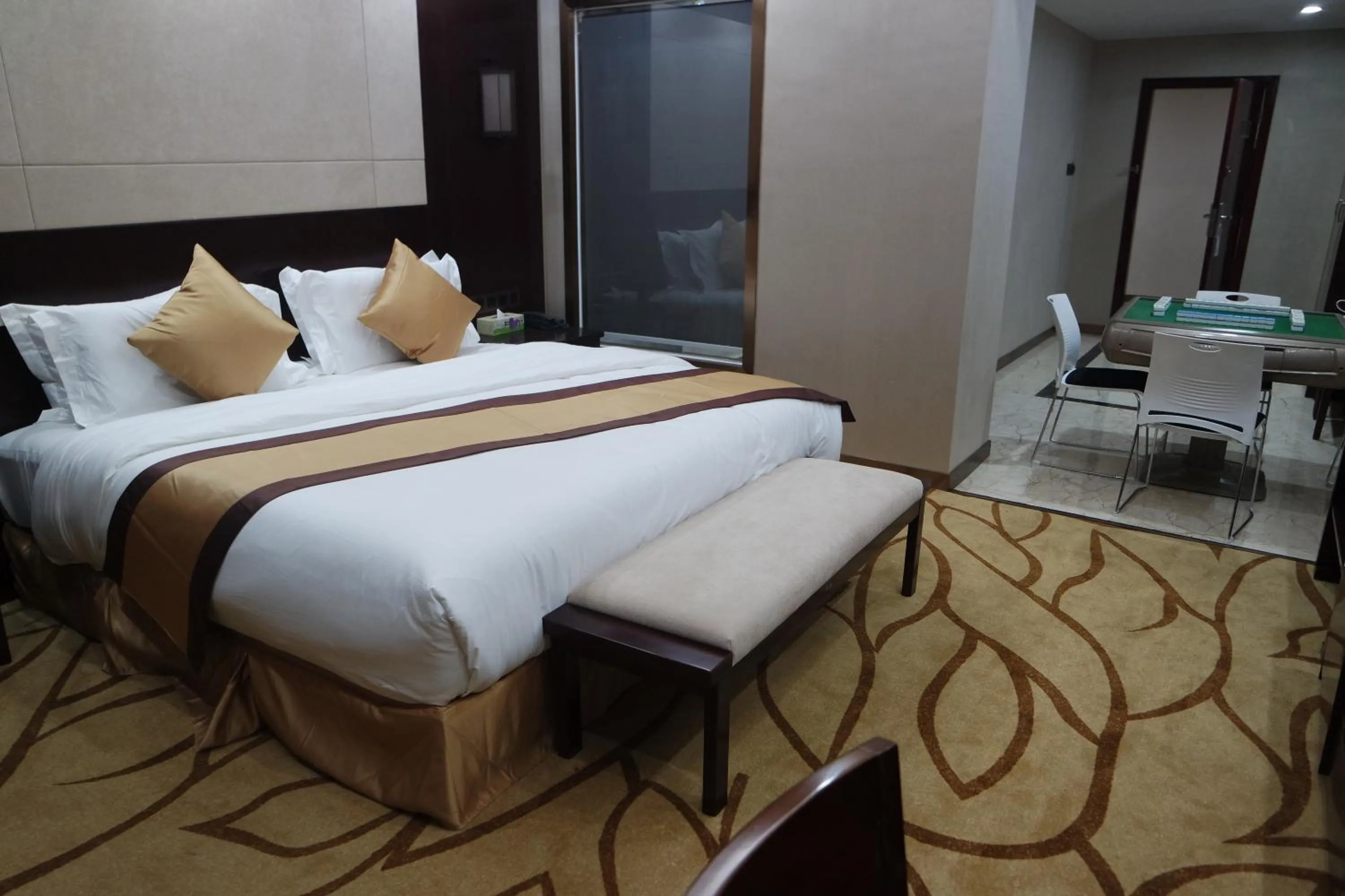 Photo of the whole room in Kololo Courts Hotel and Restaurant Kampala