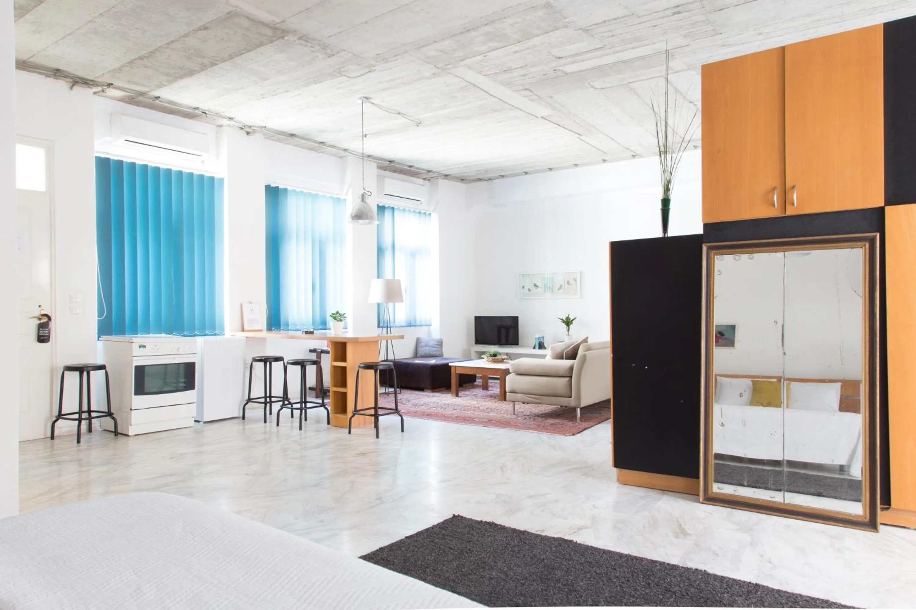 Living room in Concierge Downtown