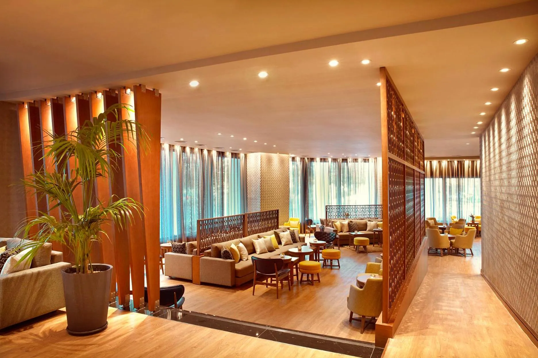 Zeus Wyndham Grand Athens