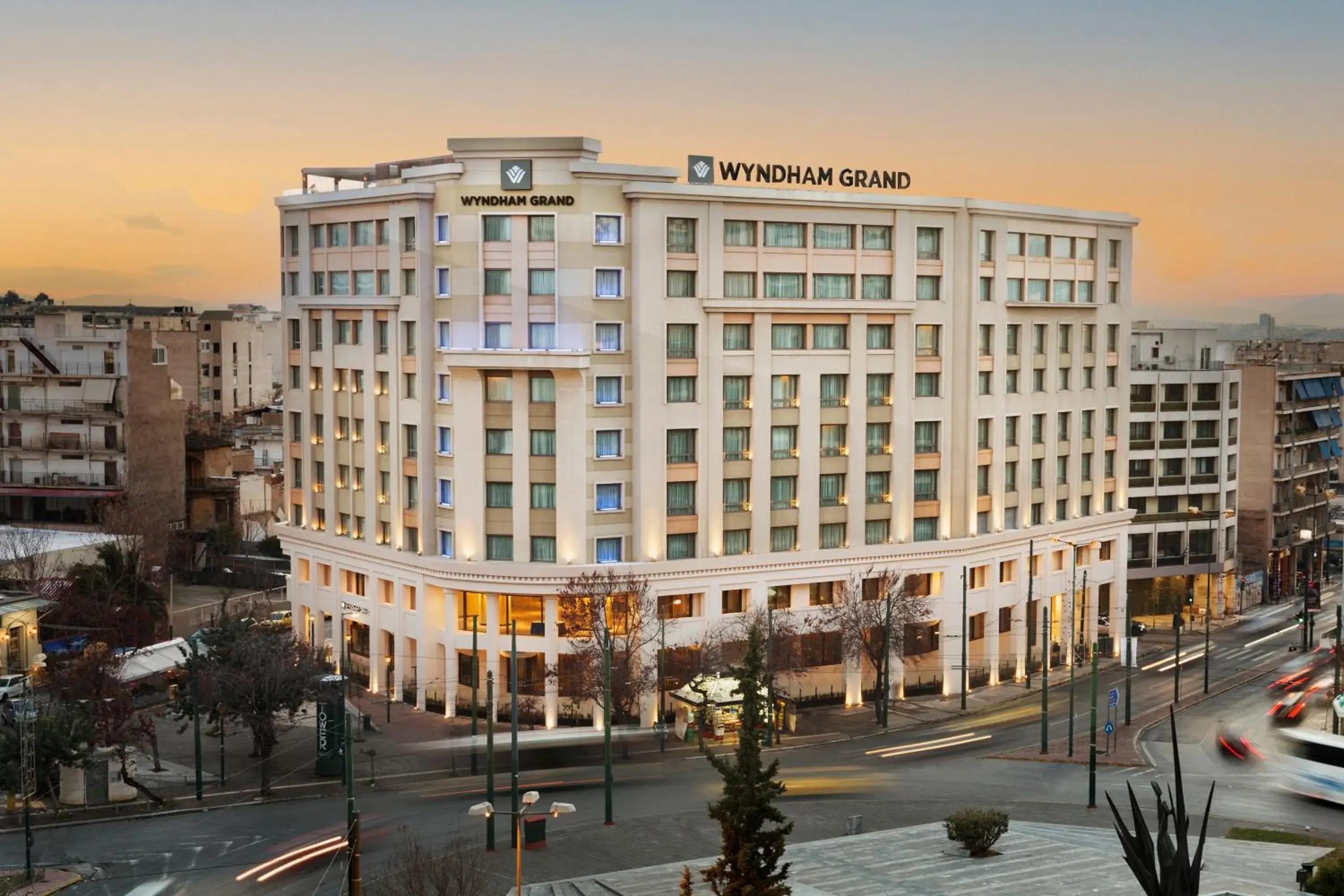 Property building in Zeus Wyndham Grand Athens Property building in Zeus Wyndham Grand Athens