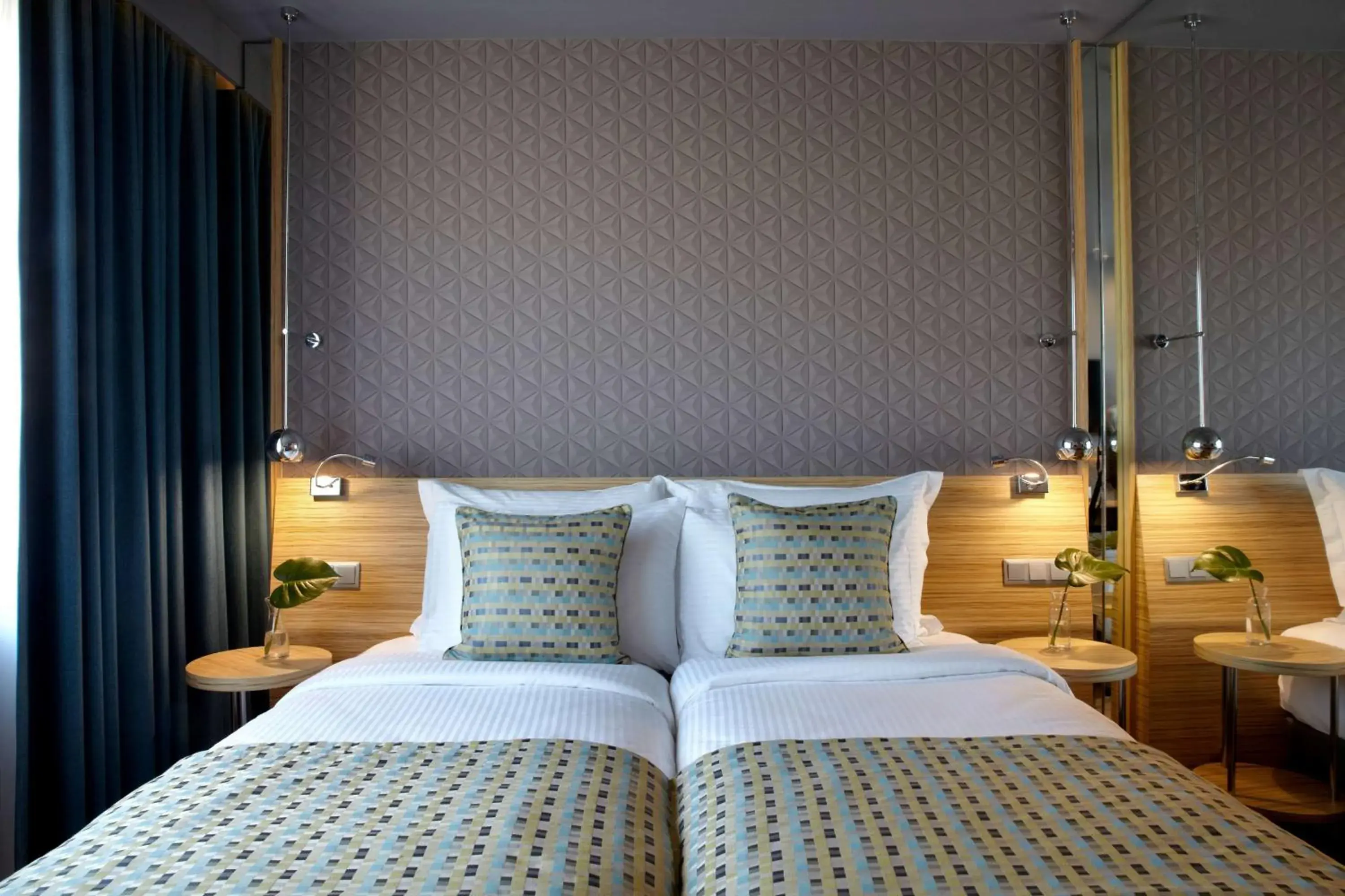 Photo of the whole room, Bed in Zeus Wyndham Grand Athens Photo of the whole room, Bed in Zeus Wyndham Grand Athens