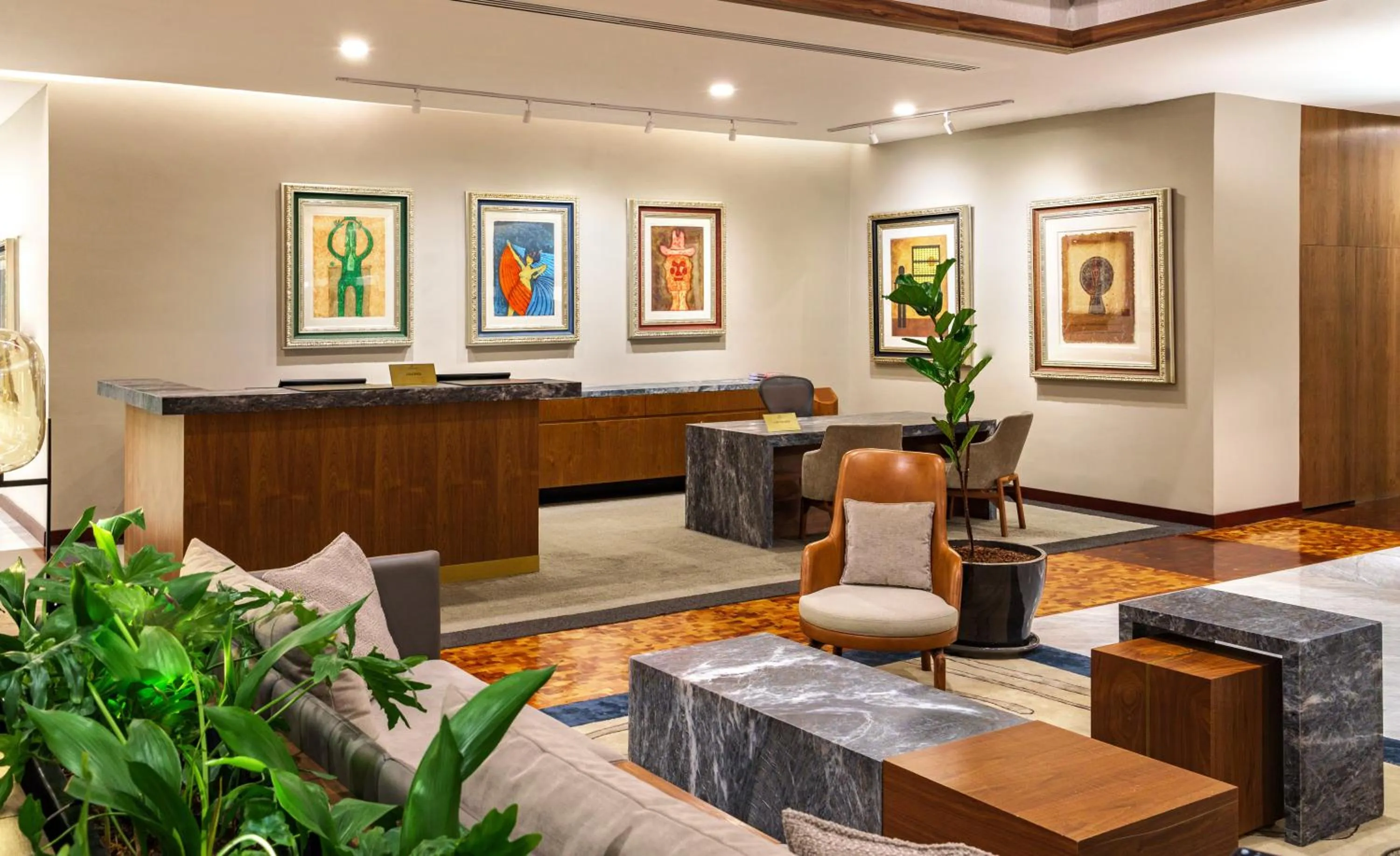 concierge in Presidente InterContinental Mexico City by IHG