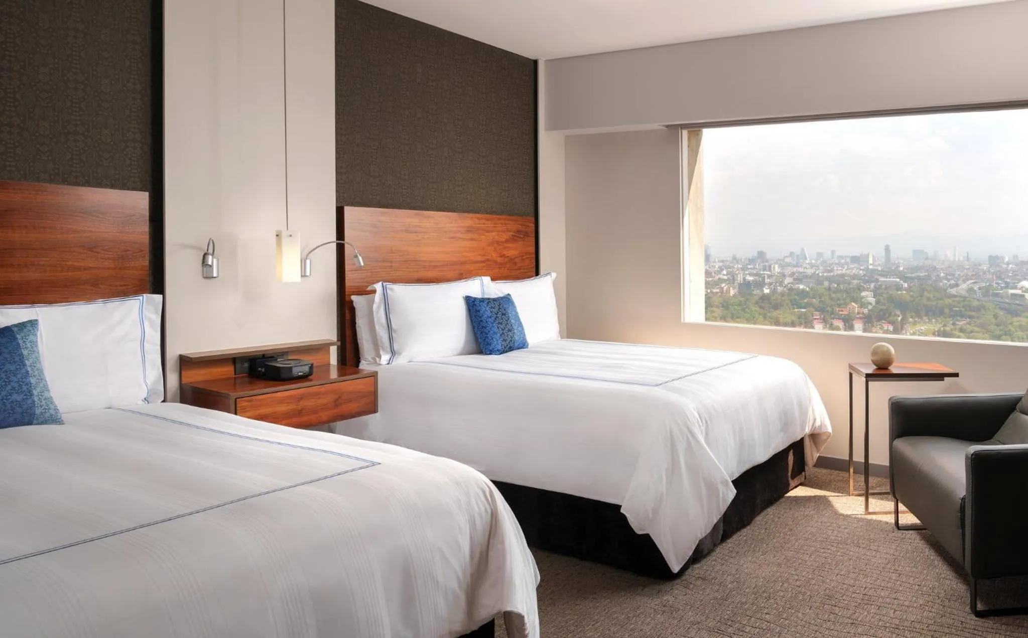 Photo of the whole room, Bed in Presidente InterContinental Mexico City by IHG
