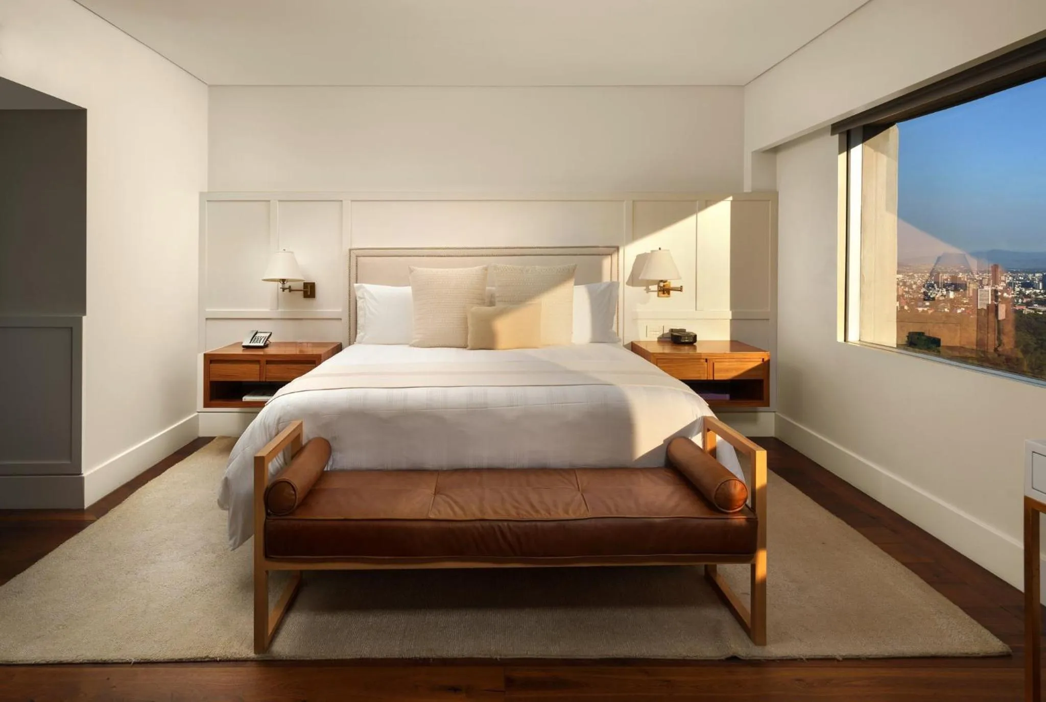 Photo of the whole room, Bed in Presidente InterContinental Mexico City by IHG