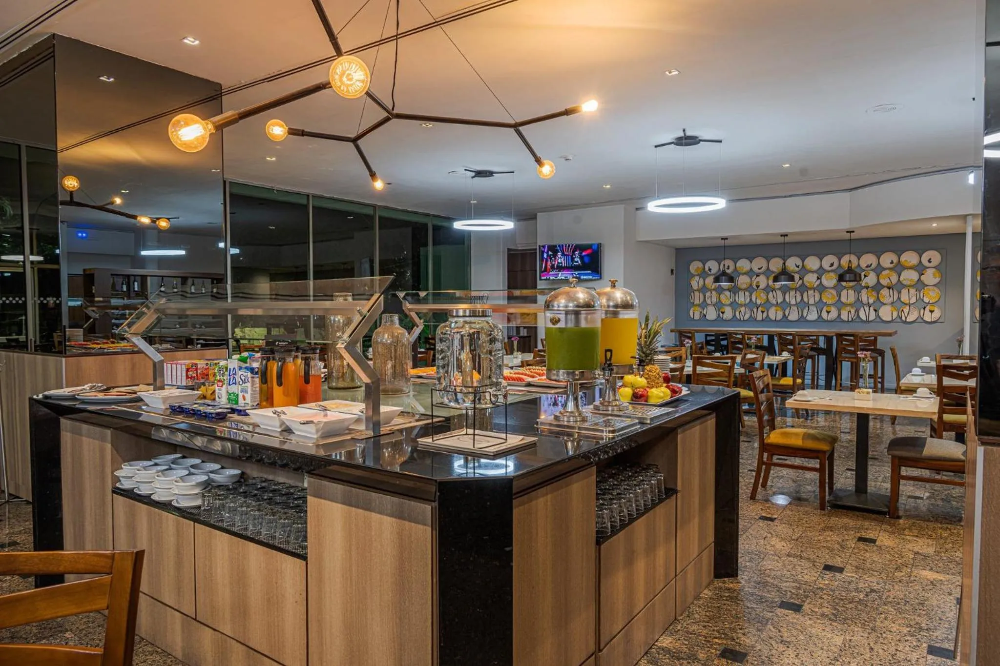 Breakfast in Holiday Inn Guadalajara Select by IHG