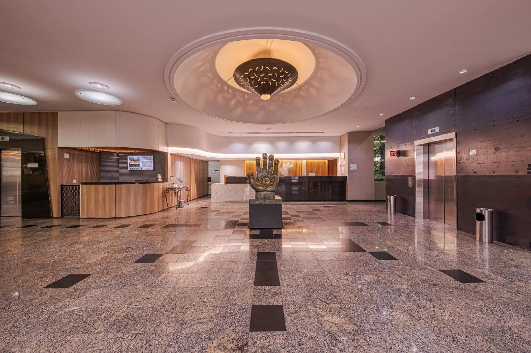 Property building in Holiday Inn Guadalajara Select by IHG