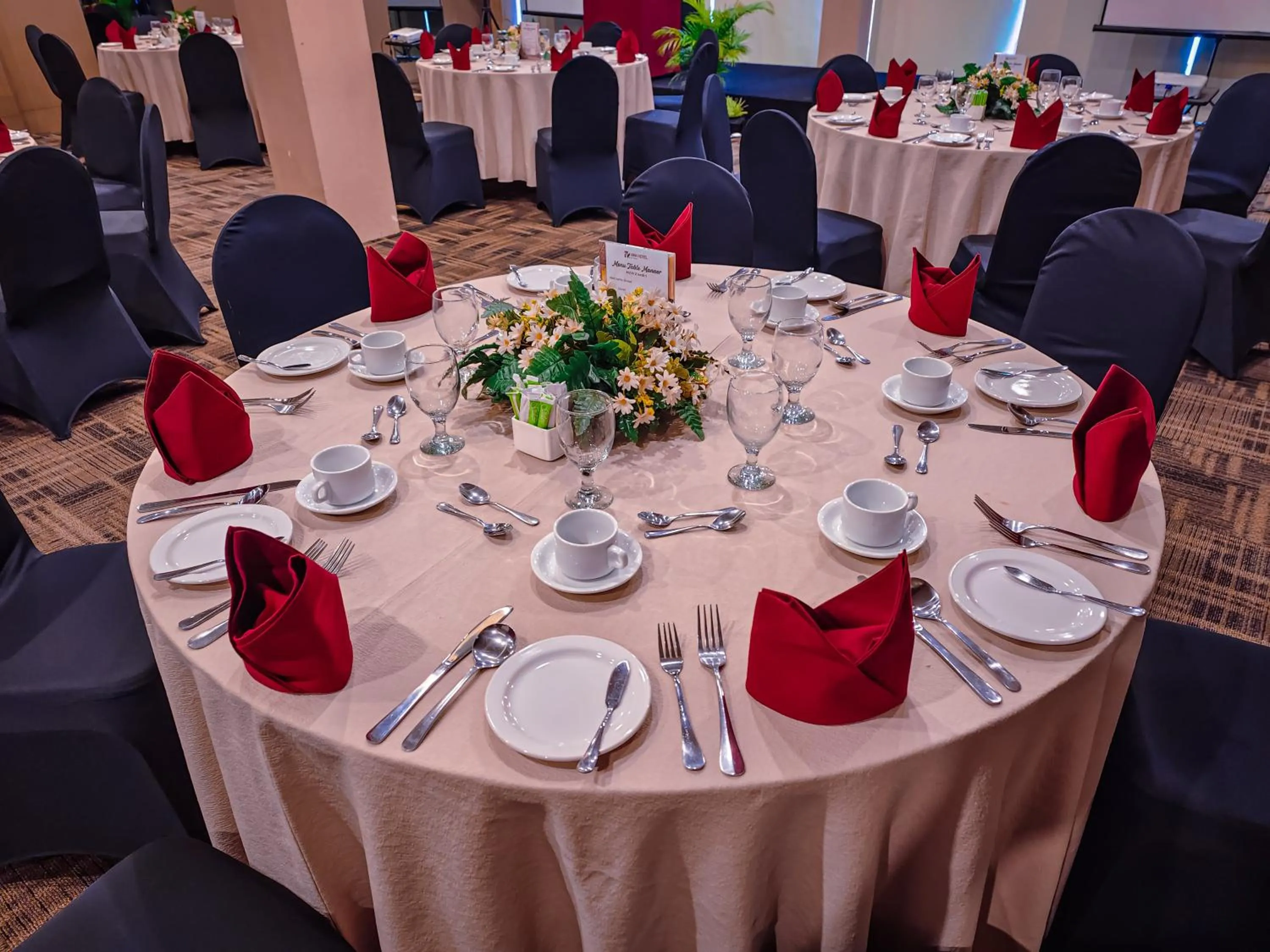 Viva Hotel Kediri, Azana Hotels Collection