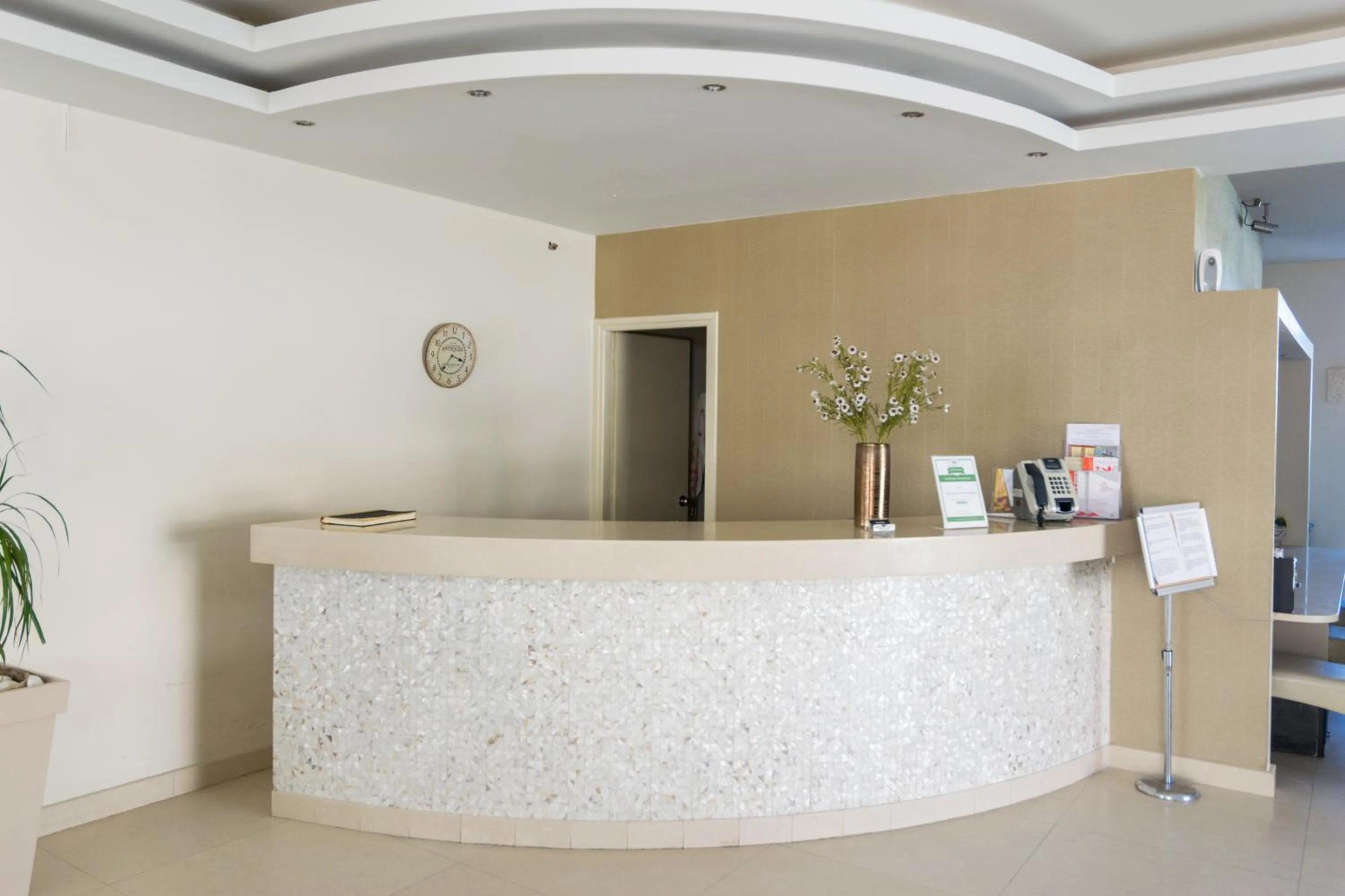 Lobby or reception in Zante Plaza Hotel & Apartments