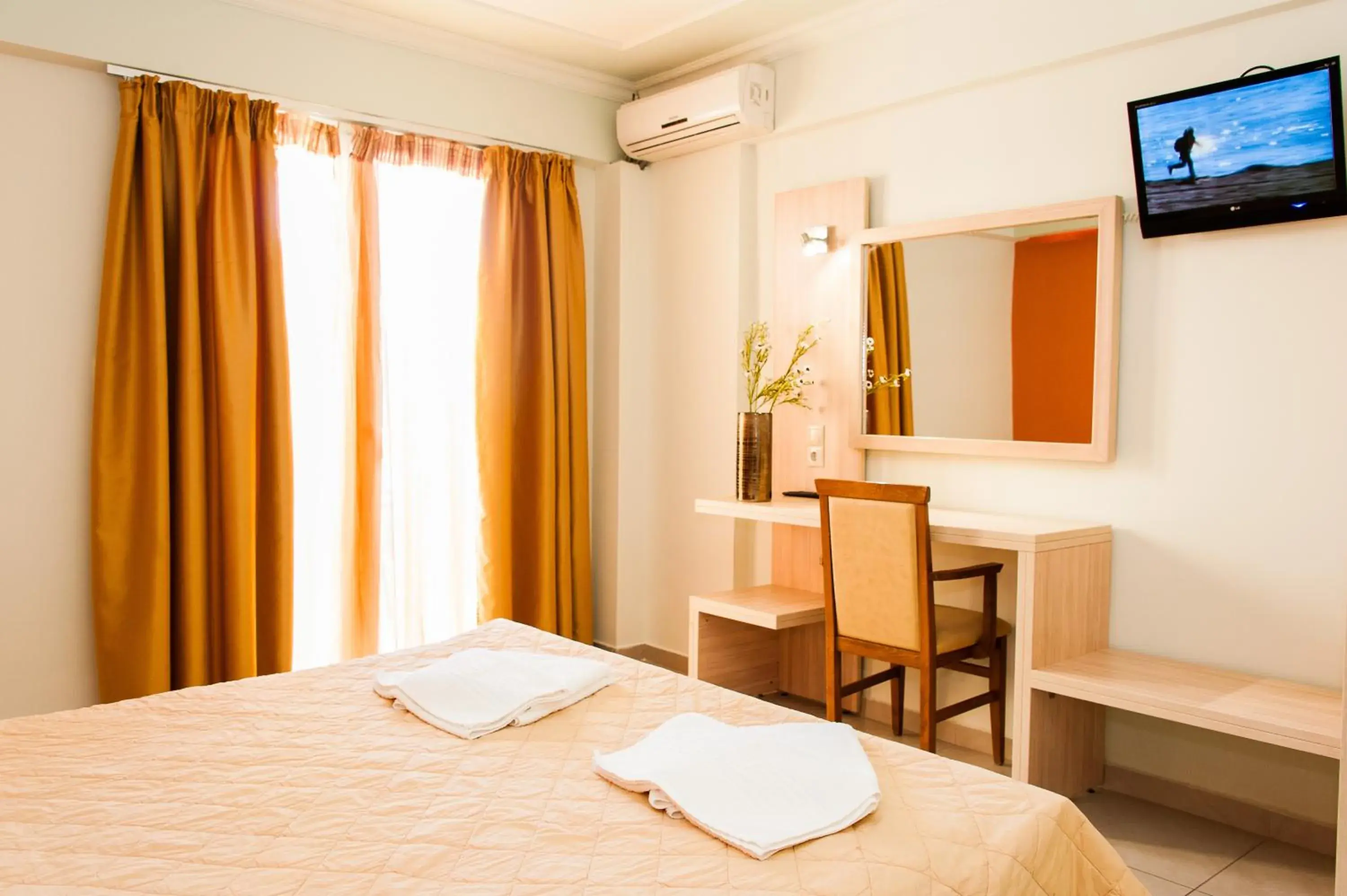 Day, Bed in Zante Plaza Hotel & Apartments Day, Bed in Zante Plaza Hotel & Apartments