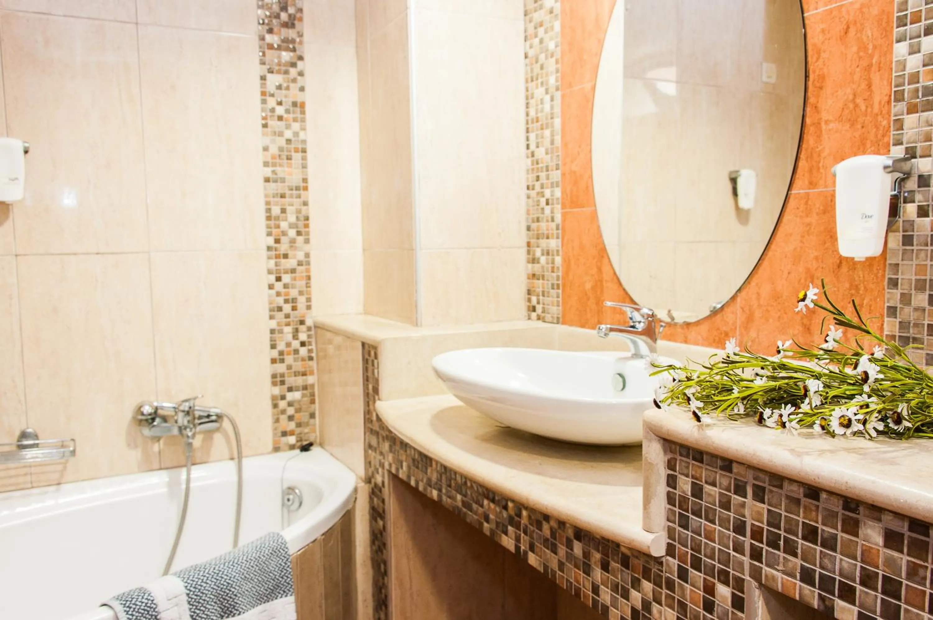 Bathroom in Zante Plaza Hotel & Apartments