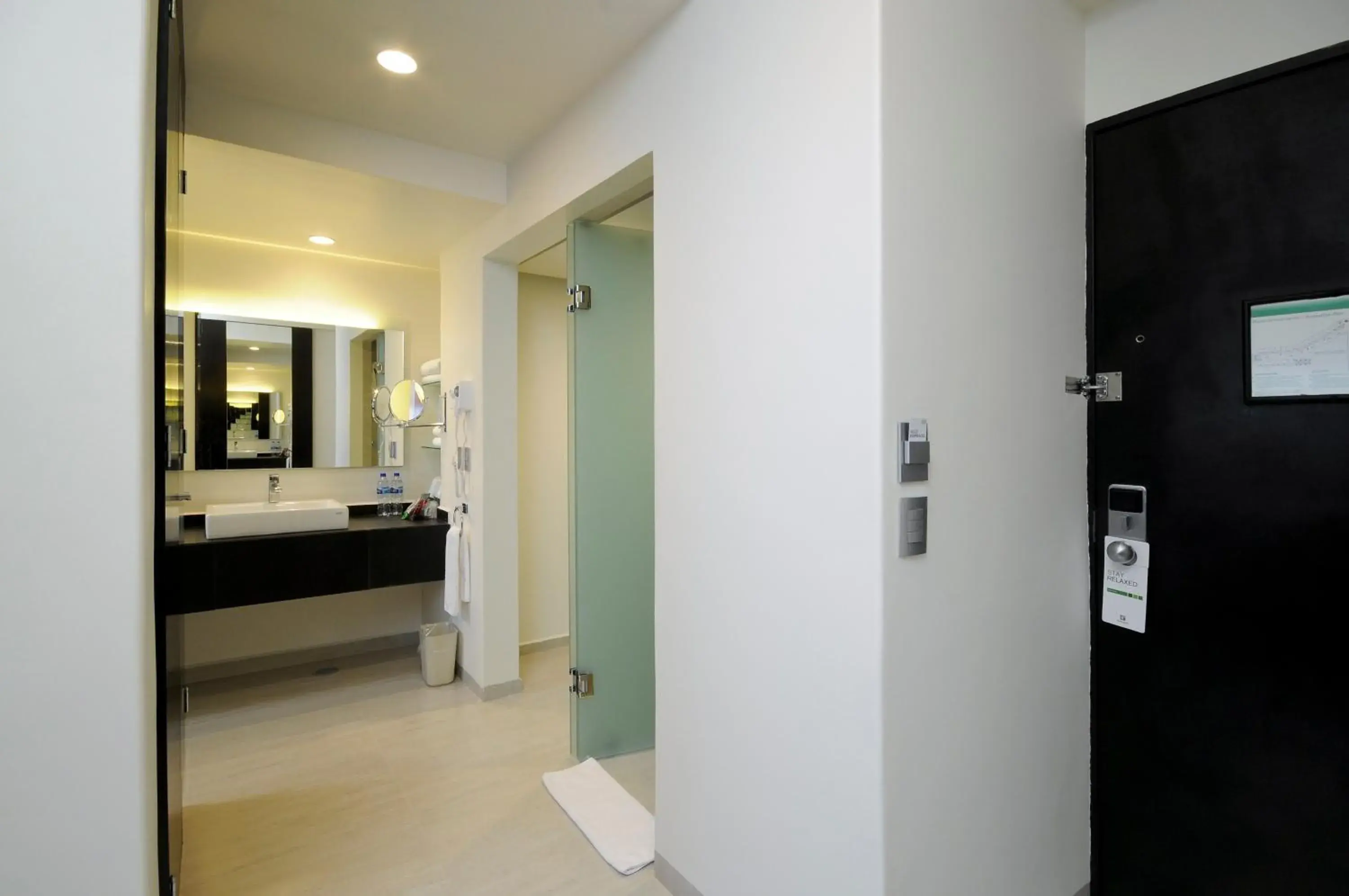 Standard Room in Holiday Inn Mexico Dali Airport by IHG Standard Room in Holiday Inn Mexico Dali Airport by IHG