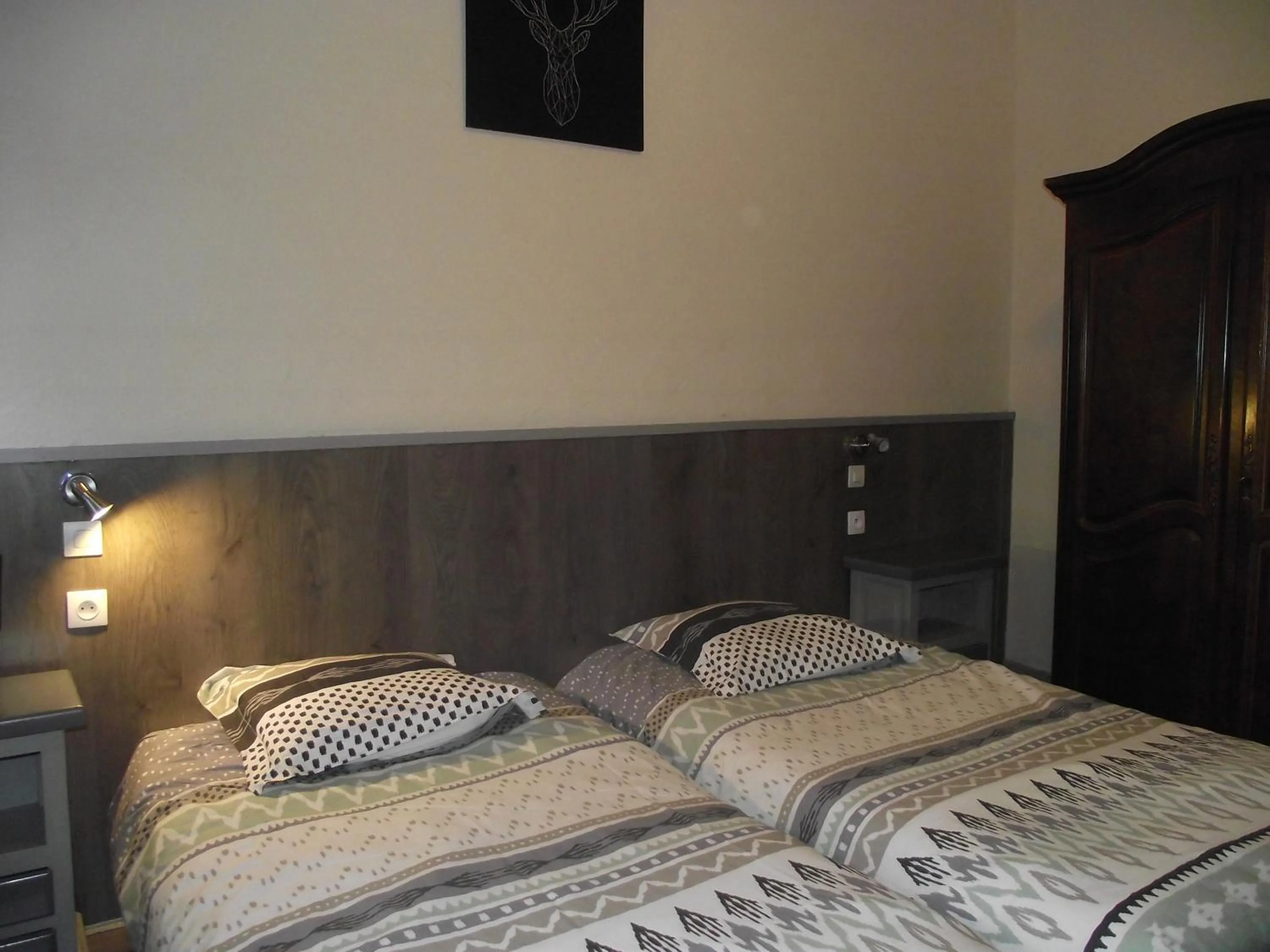 Bed in Hotel Valérie