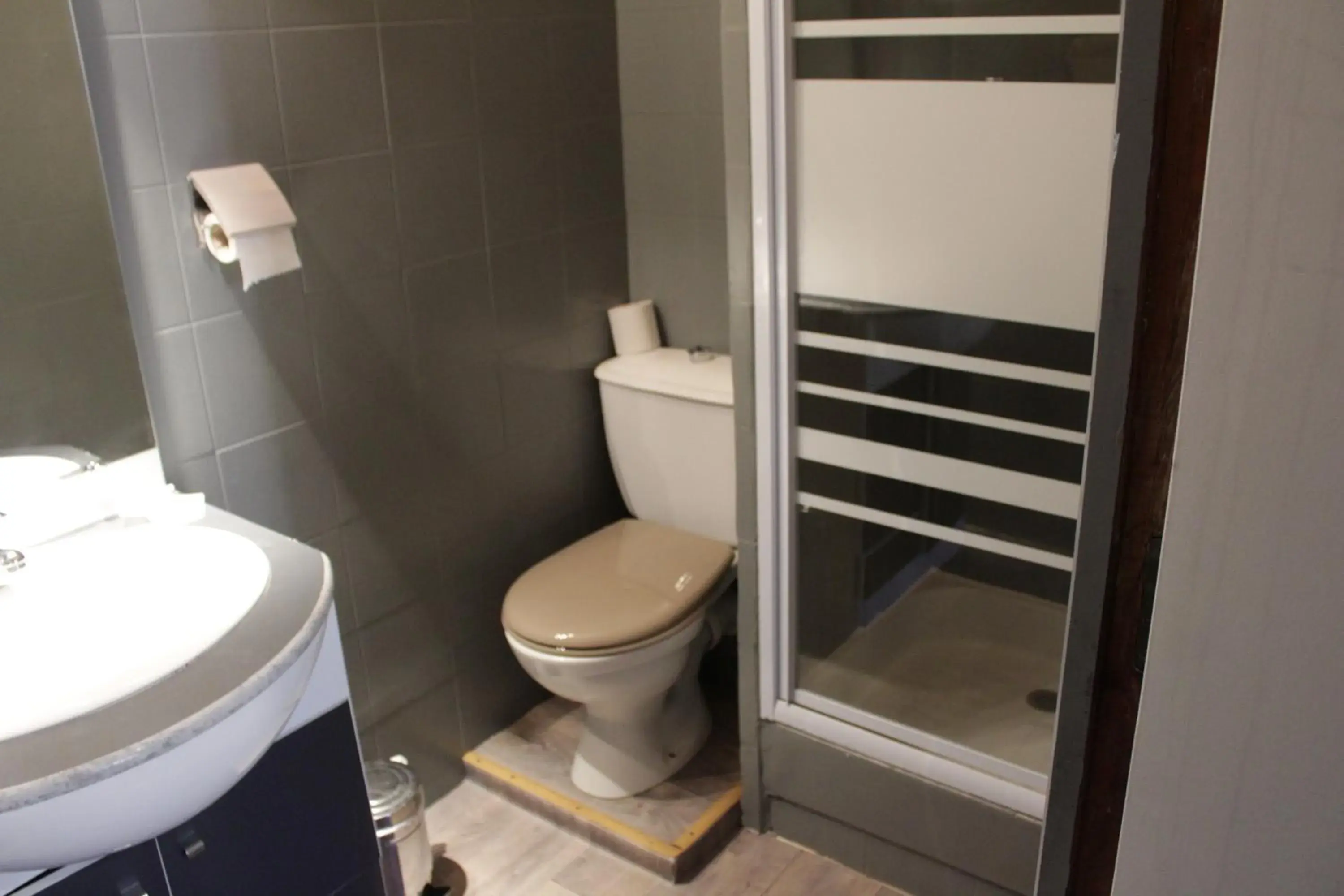 Twin Room with Mountain View - North in Hotel Valérie Twin Room with Mountain View - North in Hotel Valérie