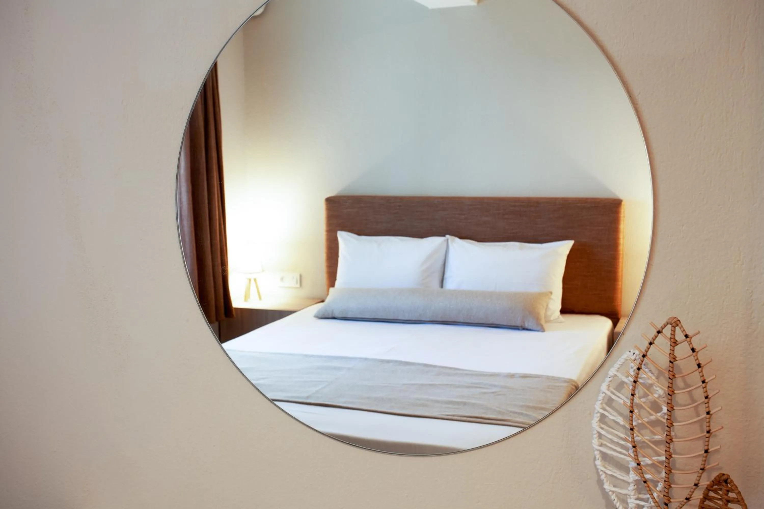 Bed in Maistrali Beach Studios