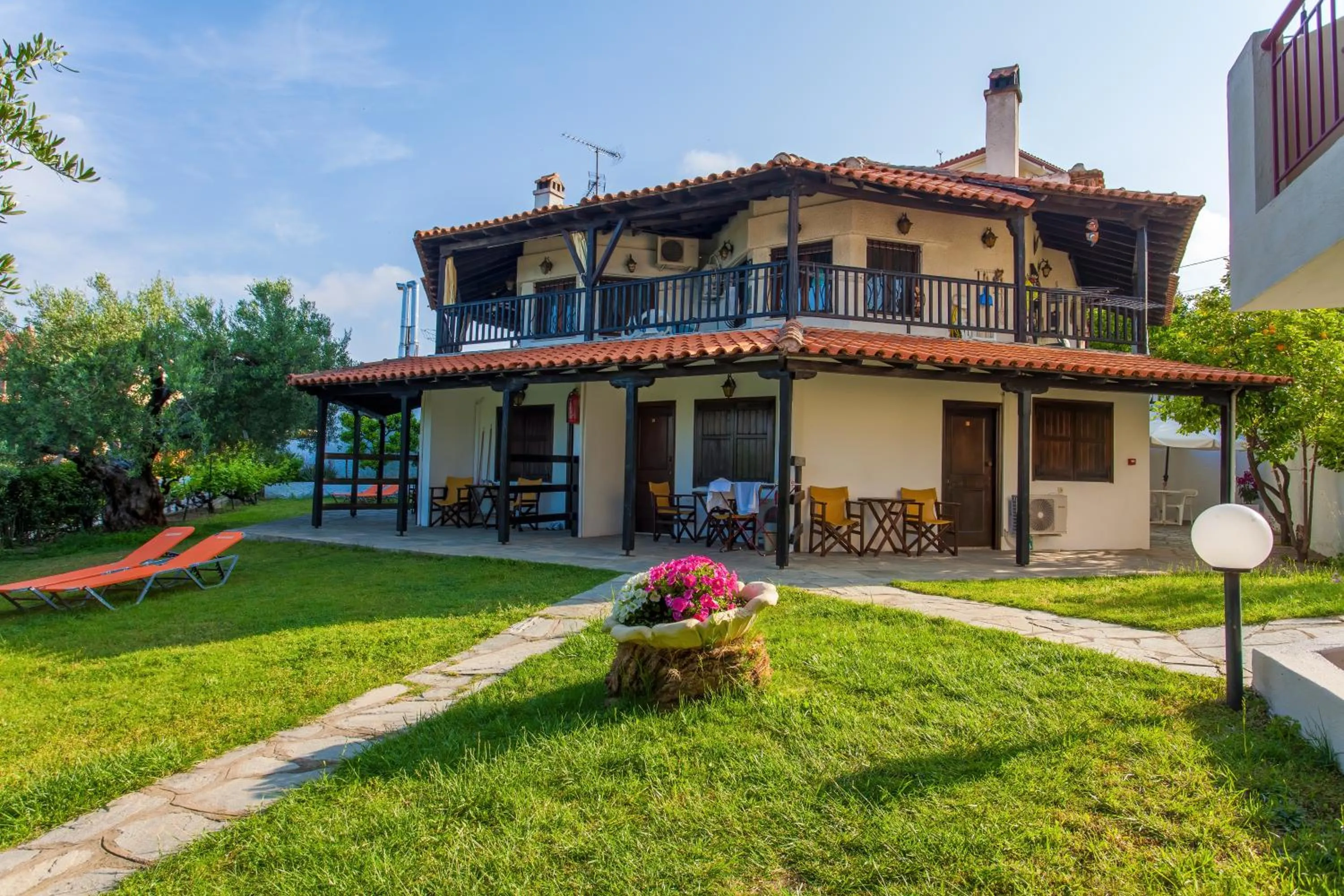 Property building in Maistrali Beach Studios