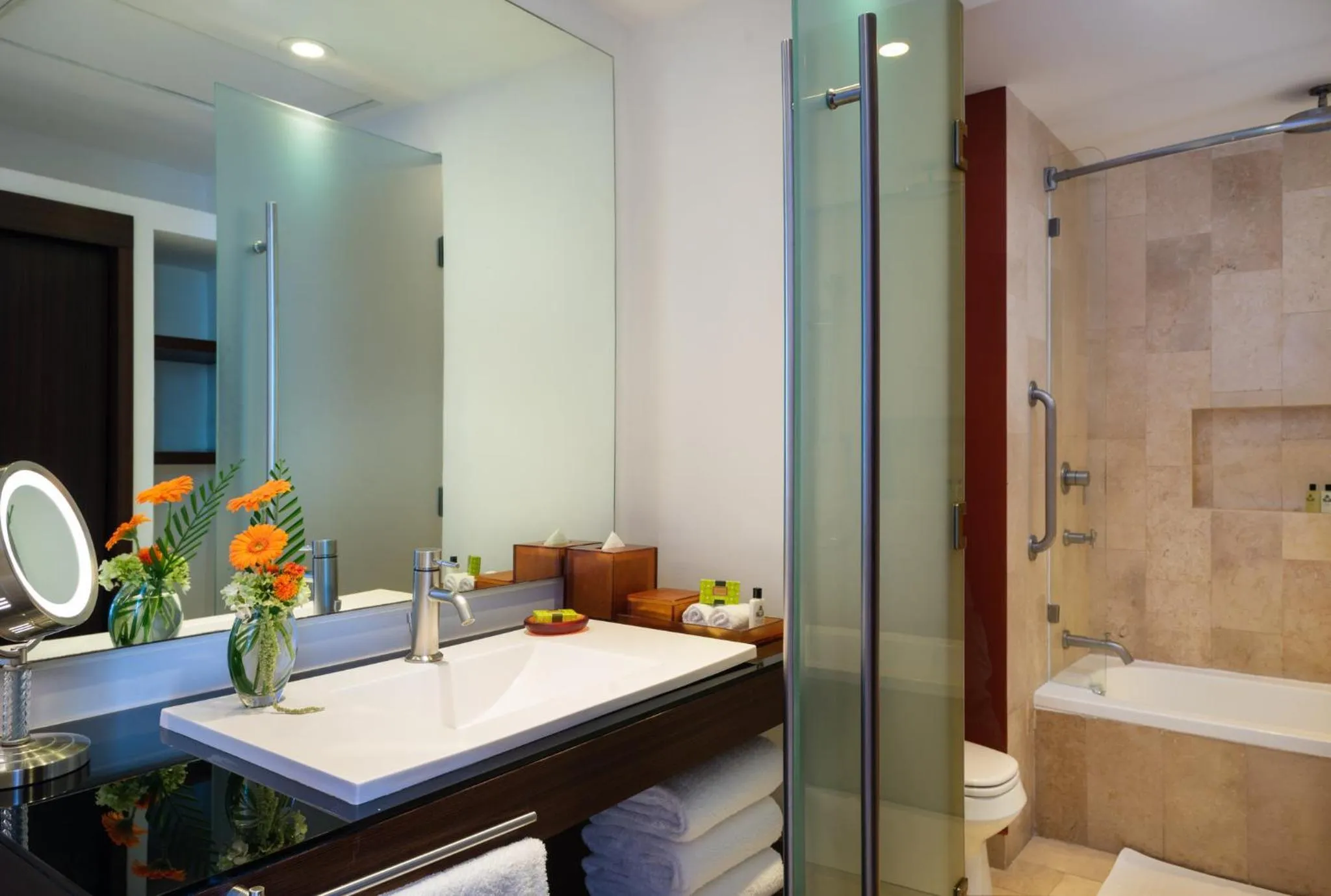 Bathroom in Presidente InterContinental Cancun Resort