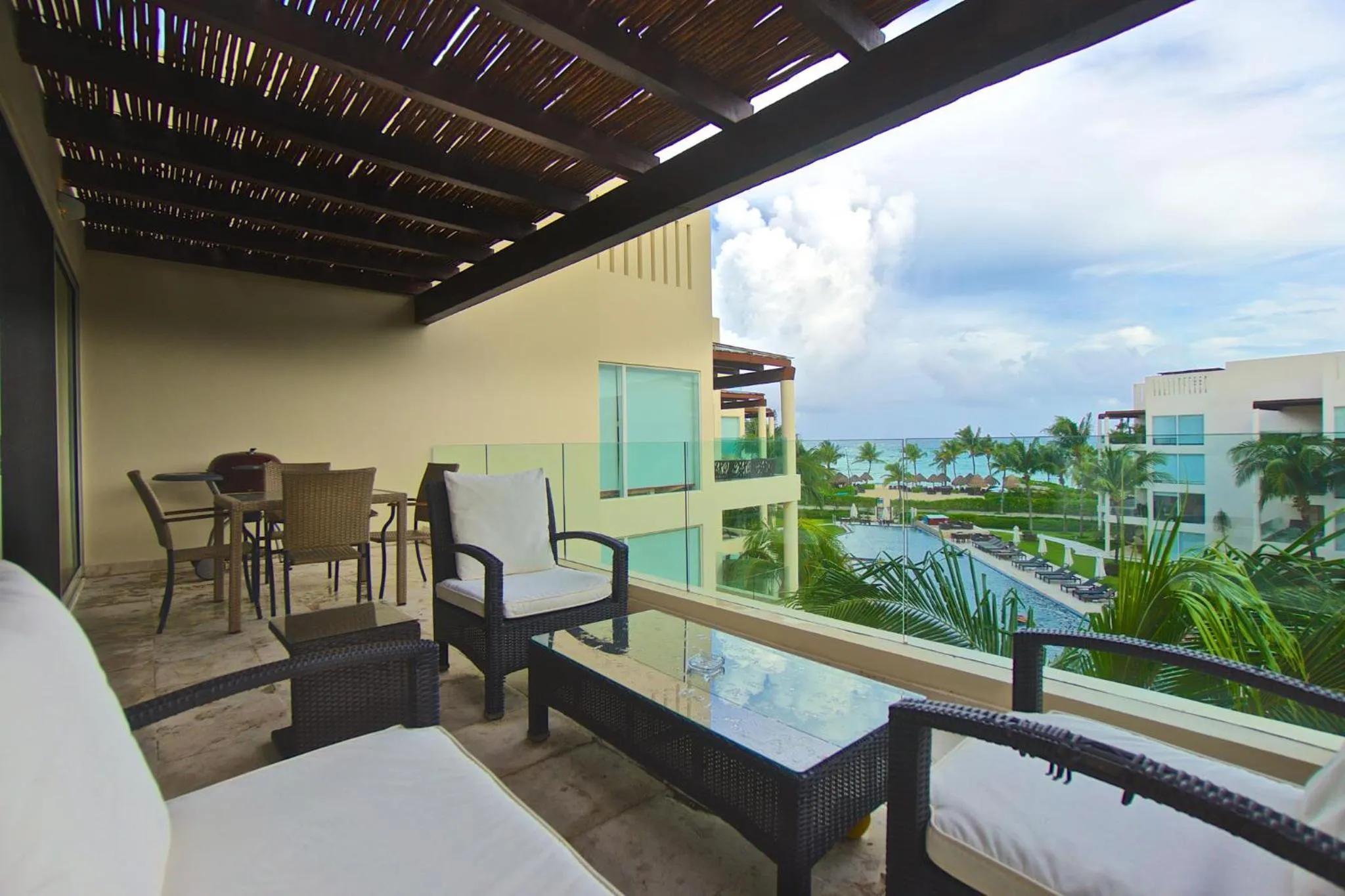 Balcony/Terrace in The Elements Oceanfront & Beachside Condo Hotel