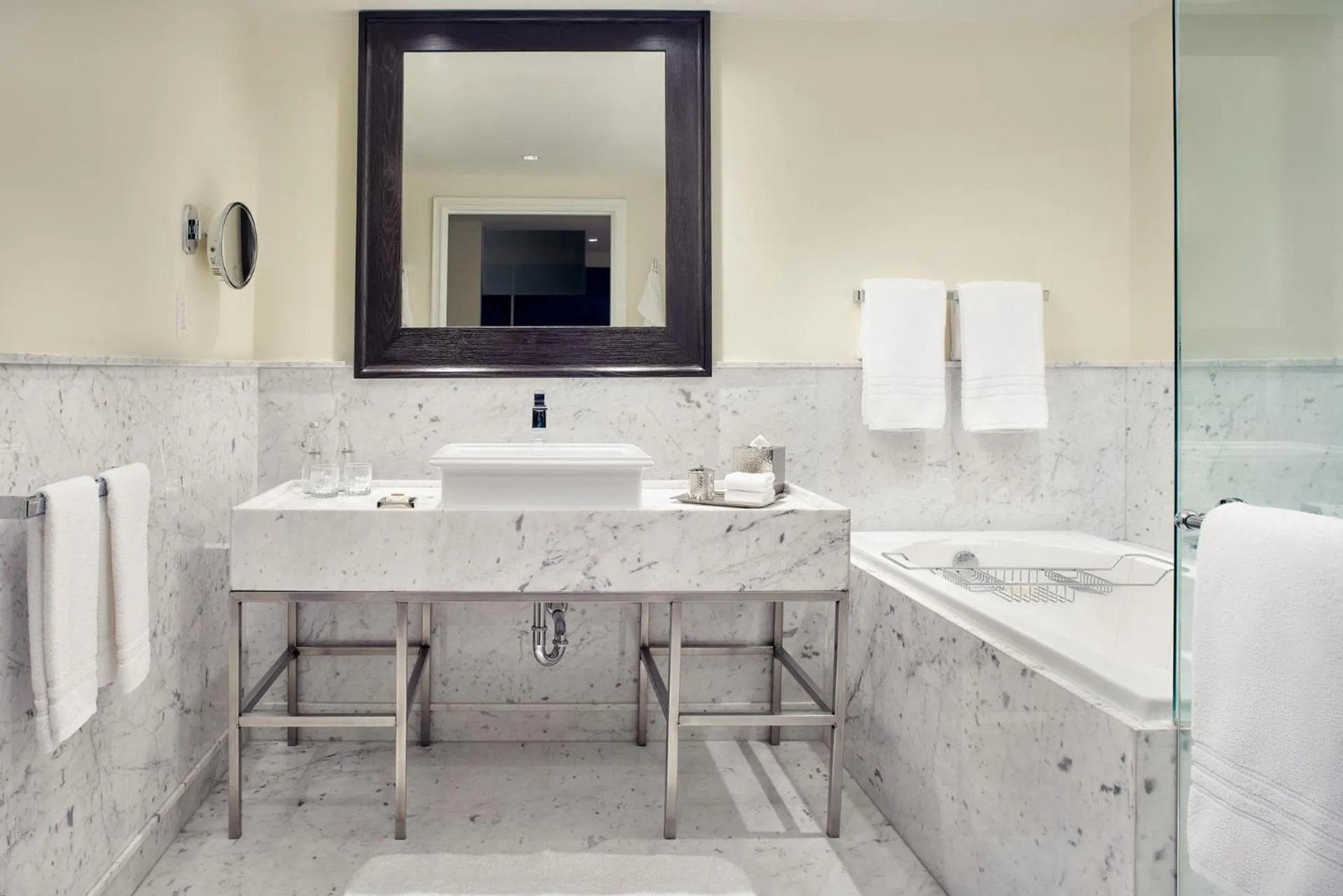 Bathroom in Four Seasons Hotel Mexico City