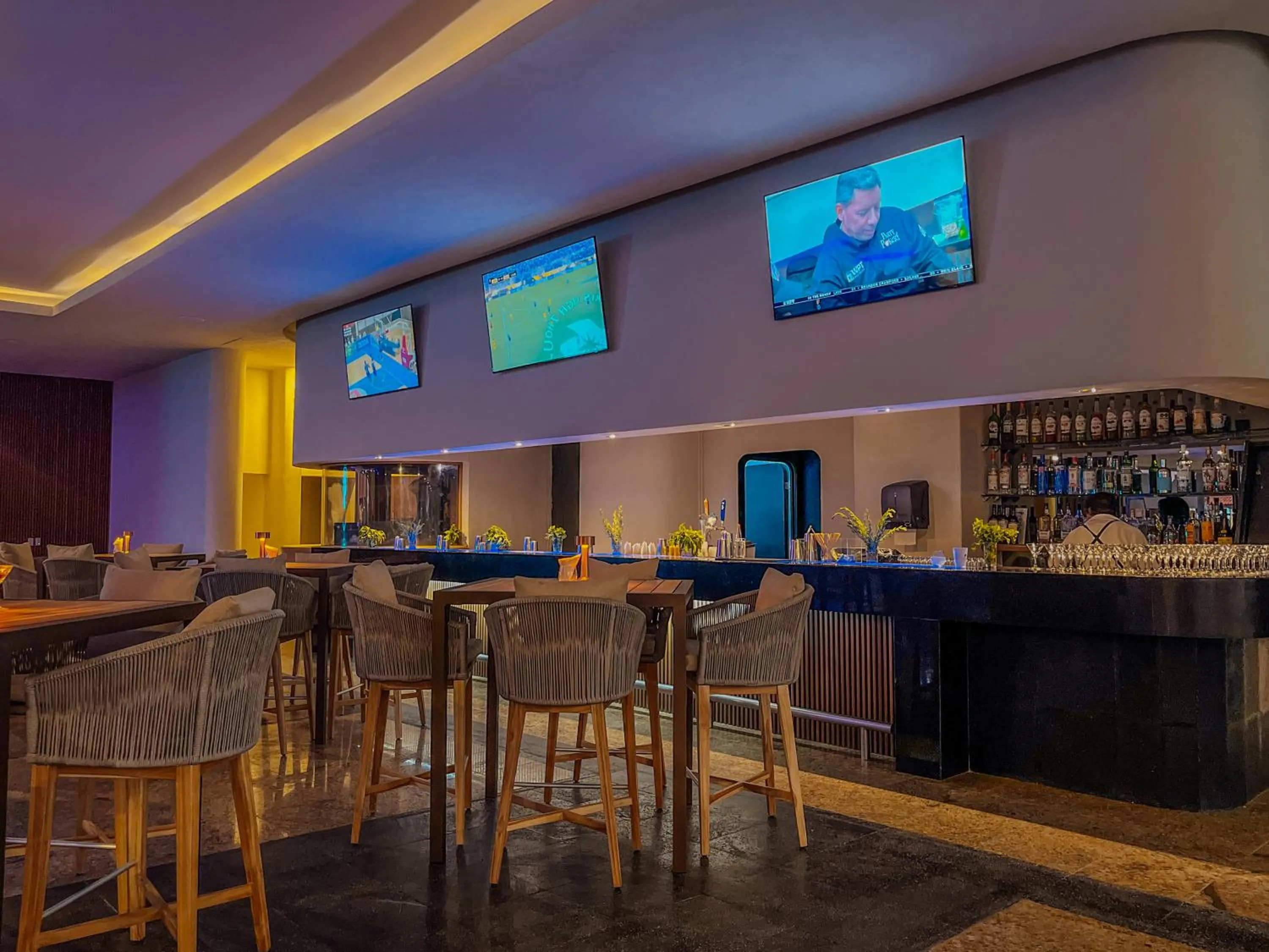 Lounge or bar in GR Solaris Lighthouse - All Inclusive