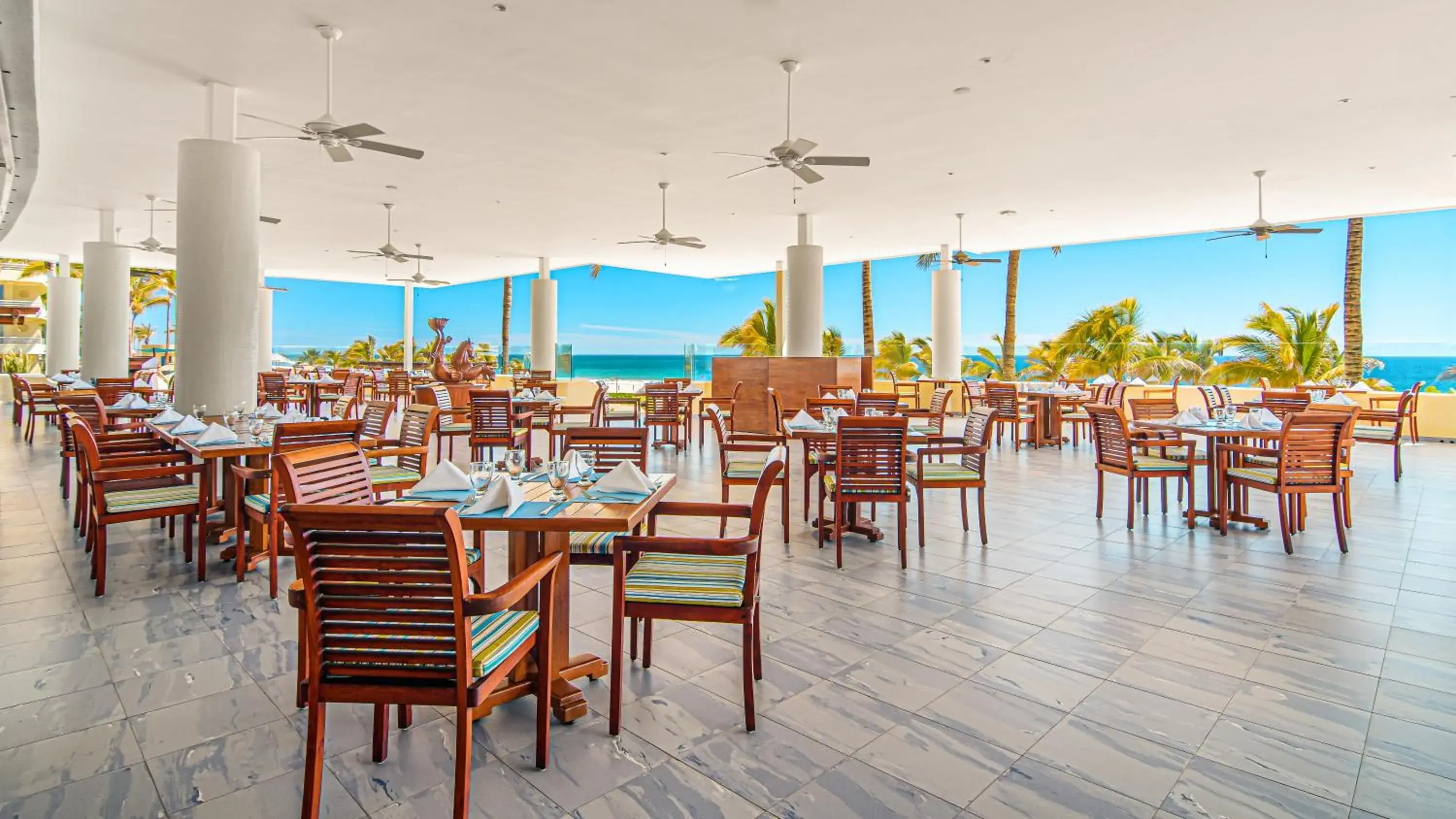 Restaurant/places to eat in Barceló Gran Faro Los Cabos Restaurant/places to eat in Barceló Gran Faro Los Cabos