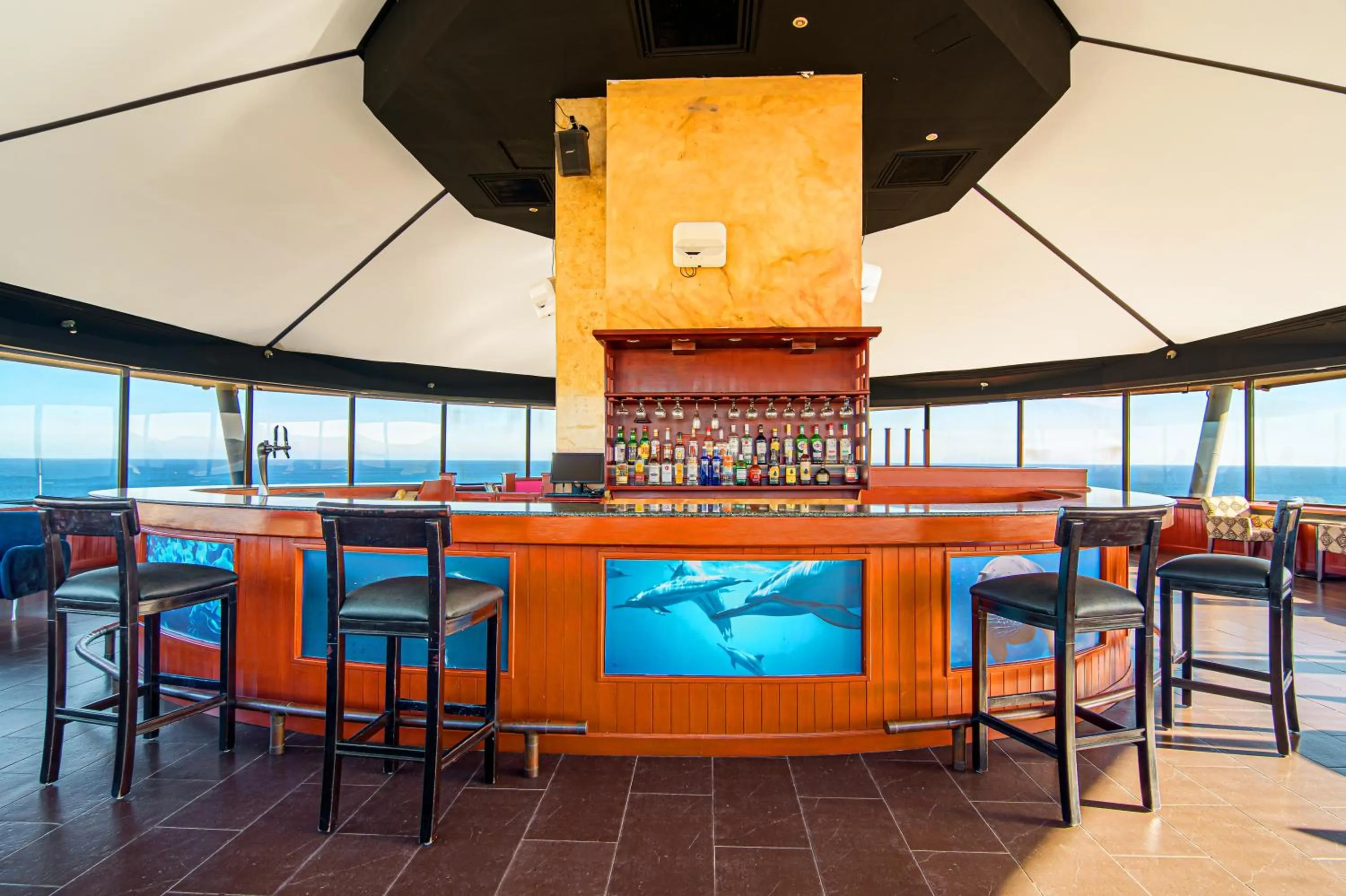 Lounge or bar in Barceló Gran Faro Los Cabos