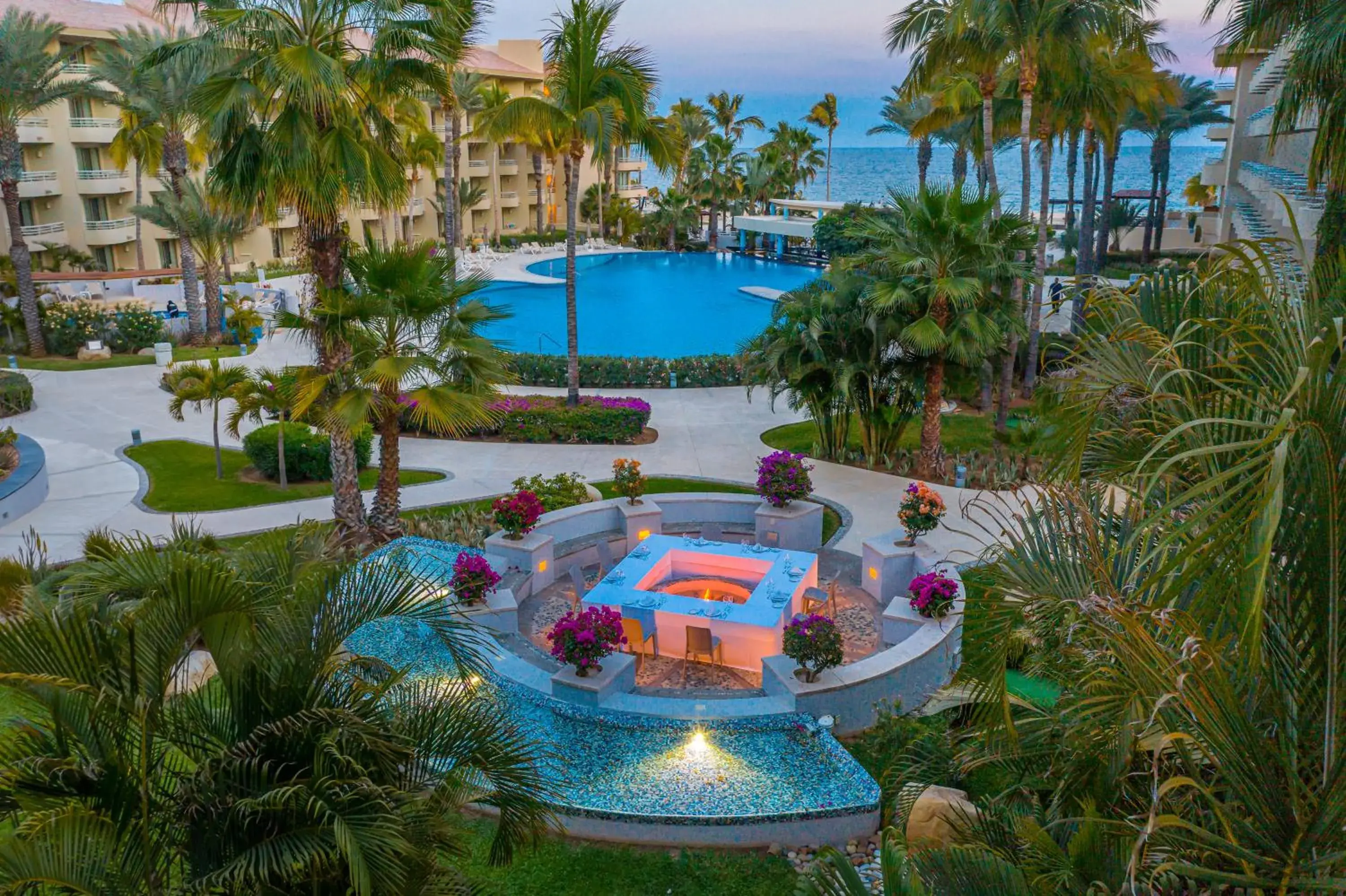 Garden view in Barceló Gran Faro Los Cabos Garden view in Barceló Gran Faro Los Cabos