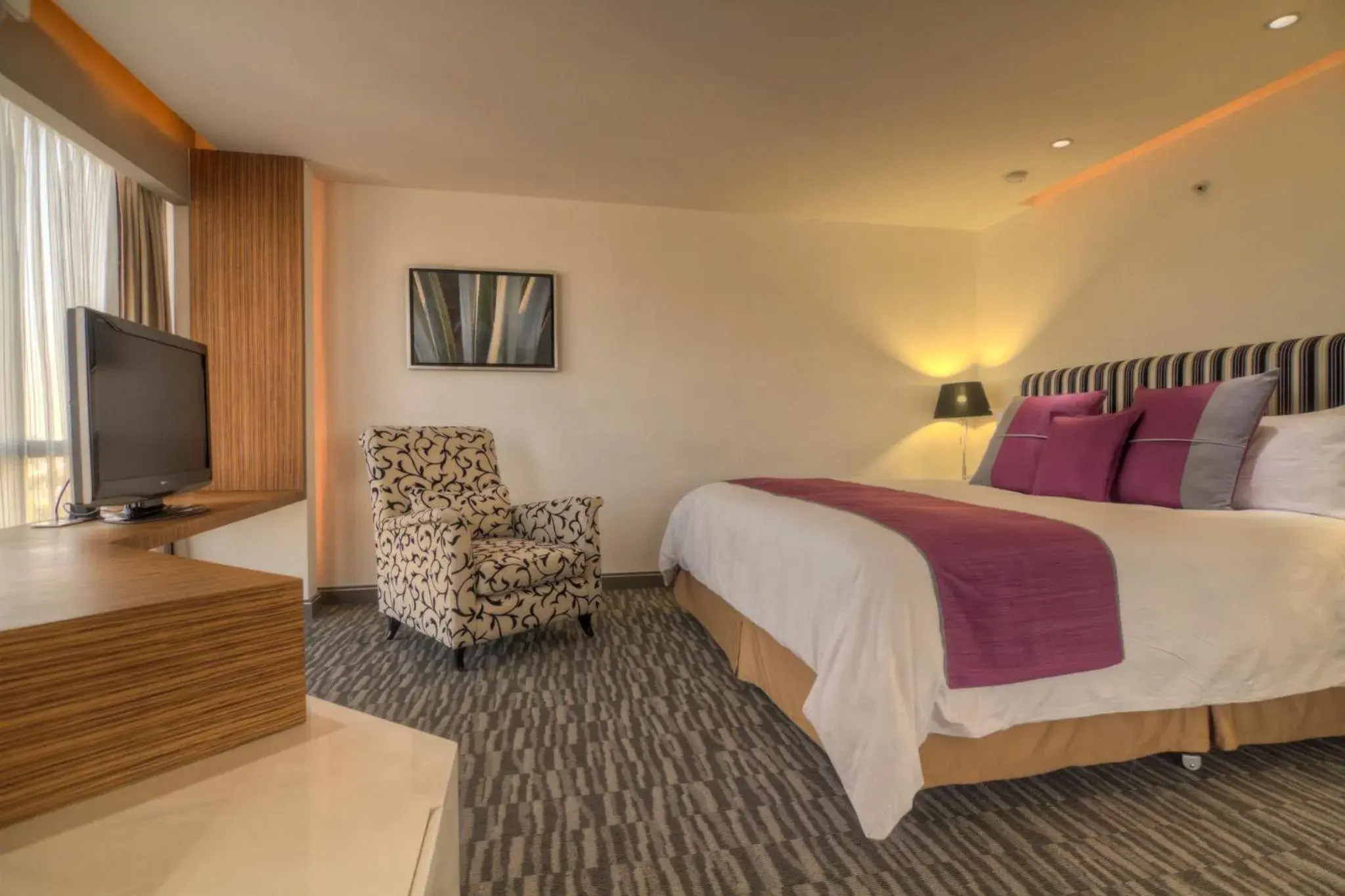 Bedroom, Bed in Presidente InterContinental Guadalajara by IHG Bedroom, Bed in Presidente InterContinental Guadalajara by IHG