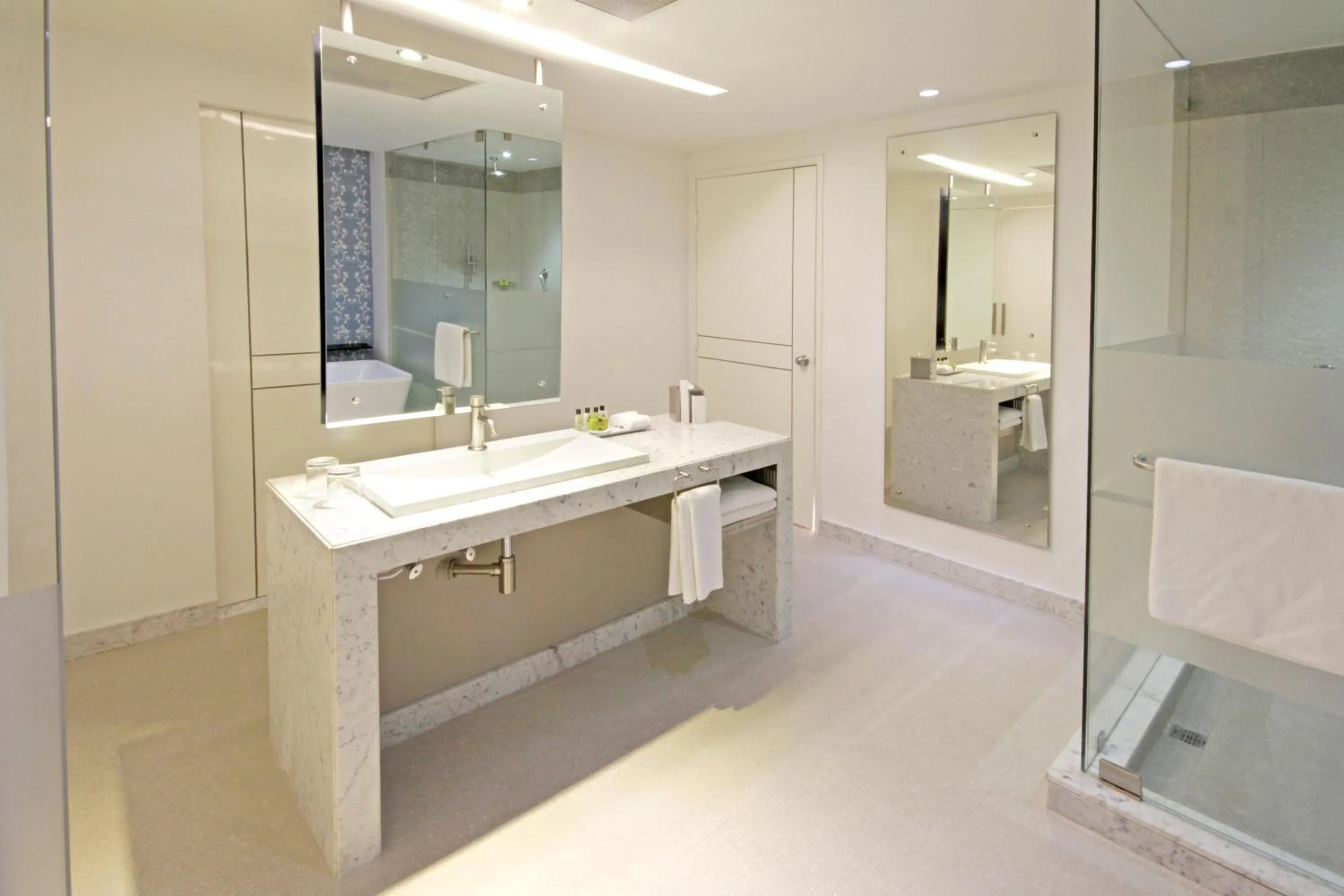 Photo of the whole room in Presidente InterContinental Guadalajara by IHG