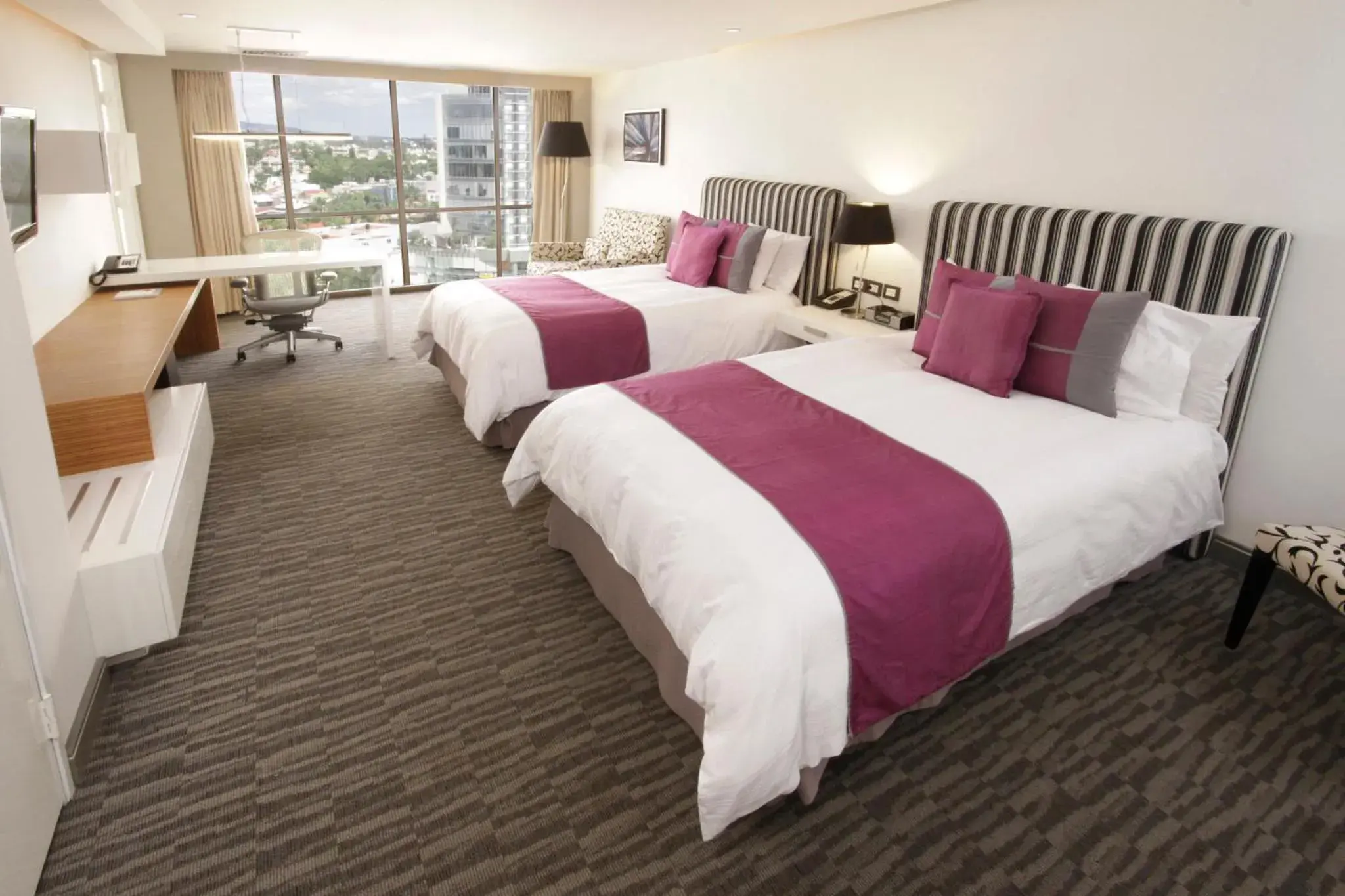 Photo of the whole room, Bed in Presidente InterContinental Guadalajara by IHG Photo of the whole room, Bed in Presidente InterContinental Guadalajara by IHG