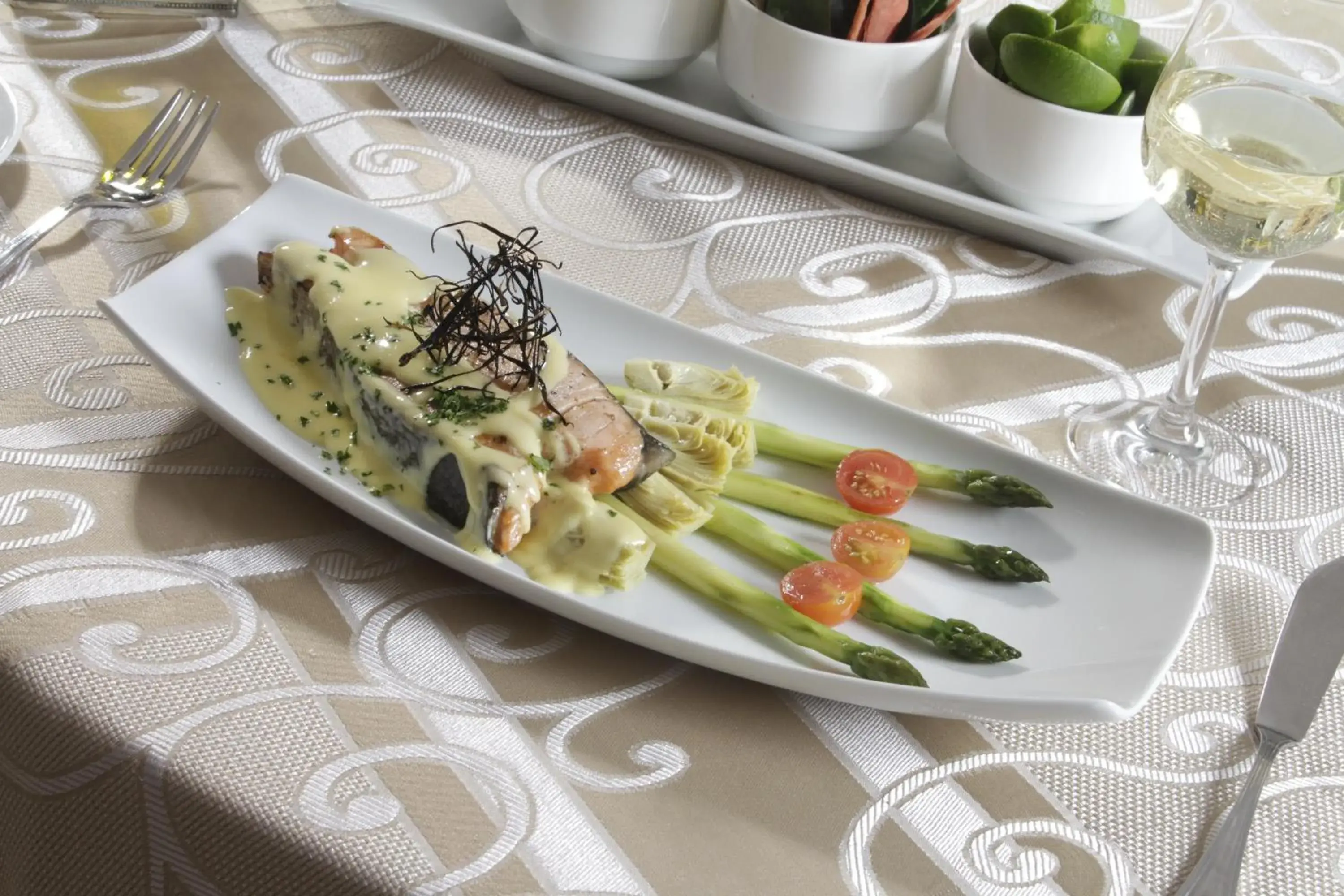 Restaurant/places to eat in Presidente InterContinental Guadalajara by IHG Restaurant/places to eat in Presidente InterContinental Guadalajara by IHG