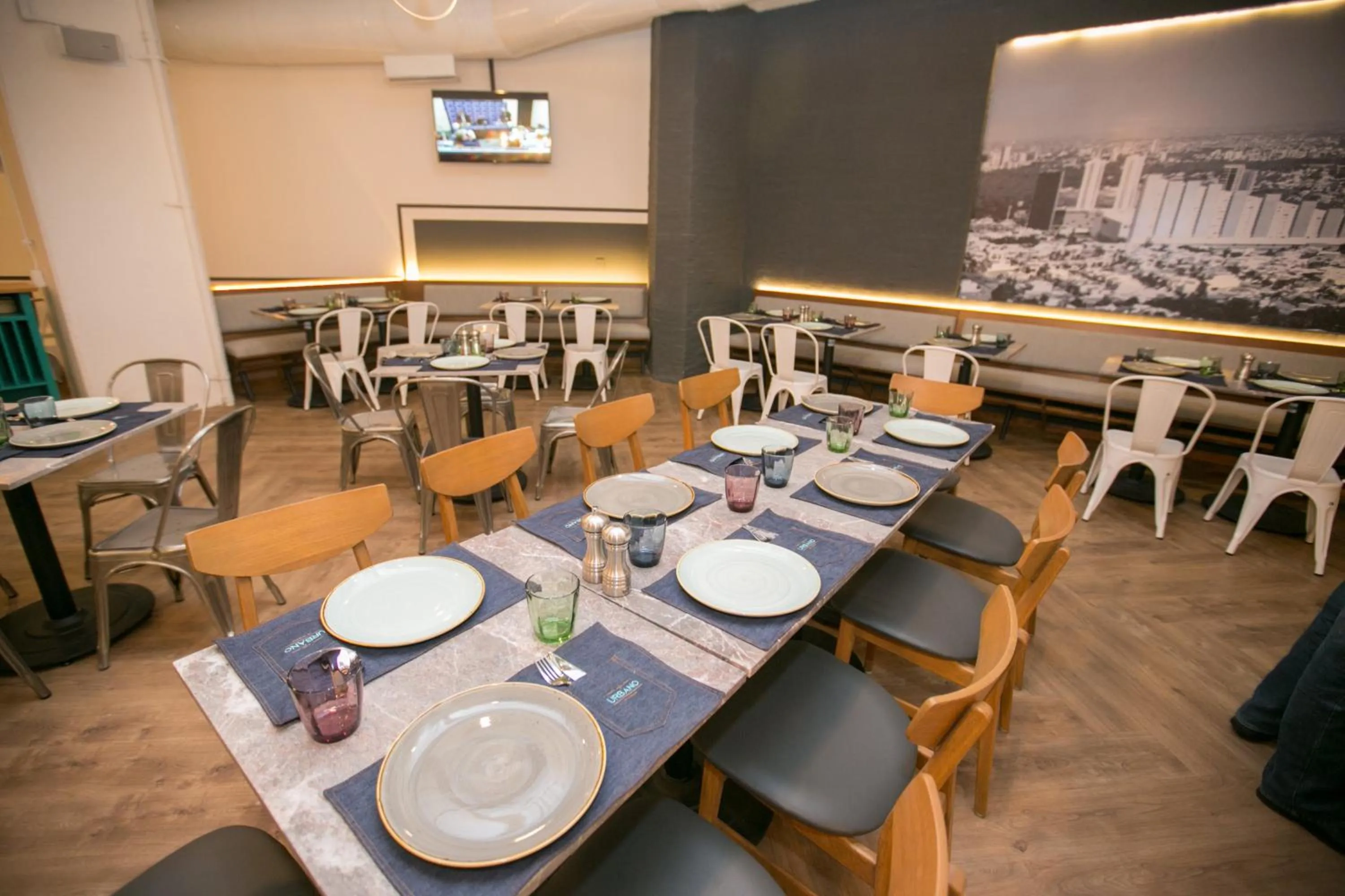 Restaurant/places to eat in Presidente InterContinental Guadalajara by IHG