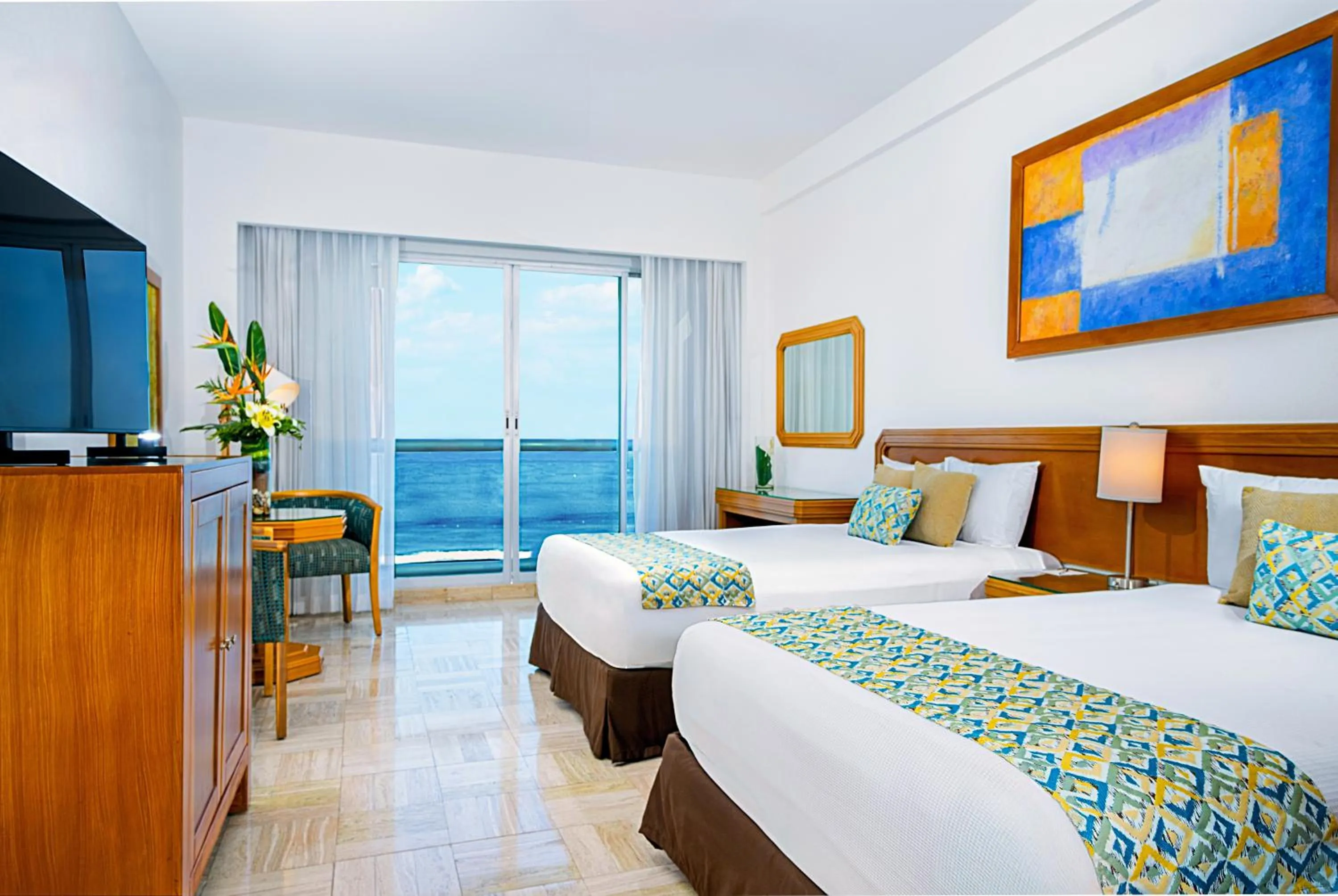 Photo of the whole room, Bed in Ocean Breeze Nuevo Vallarta