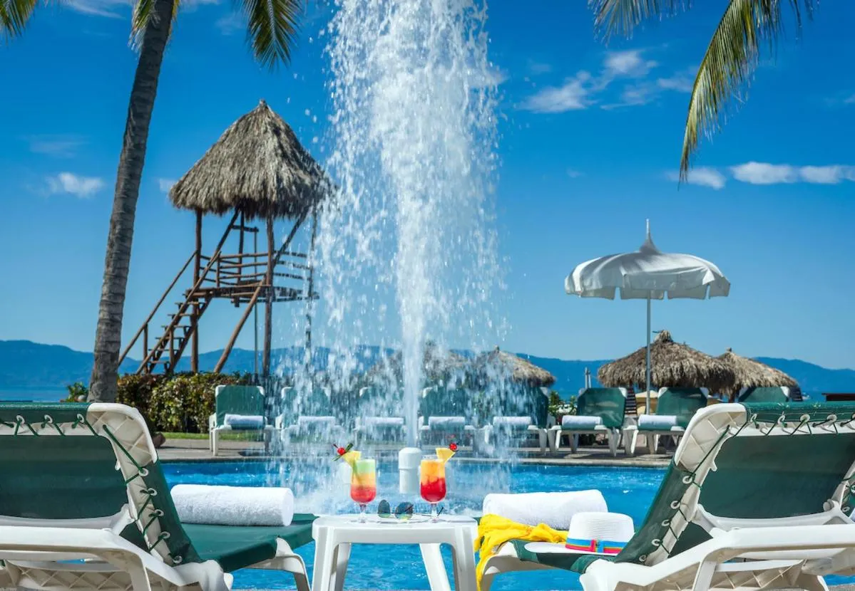 Swimming pool in Ocean Breeze Nuevo Vallarta