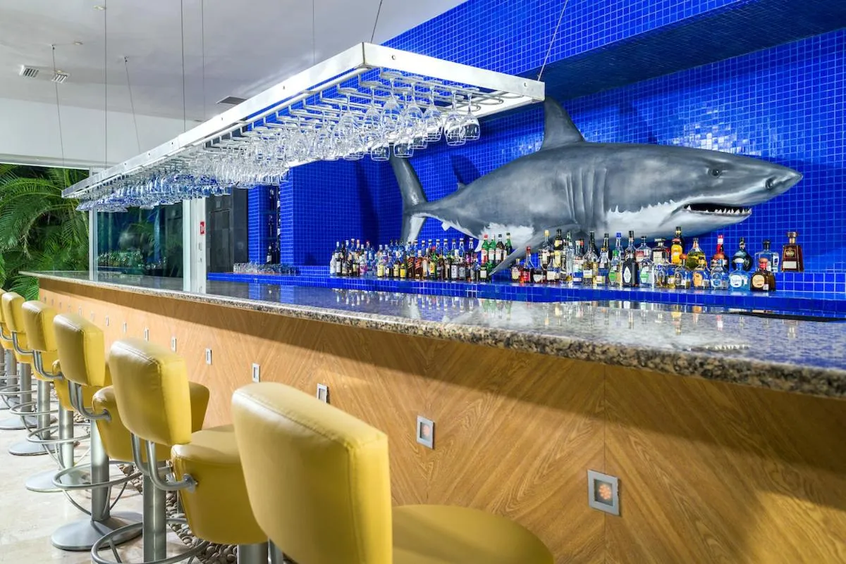 Lounge or bar in Ocean Breeze Nuevo Vallarta