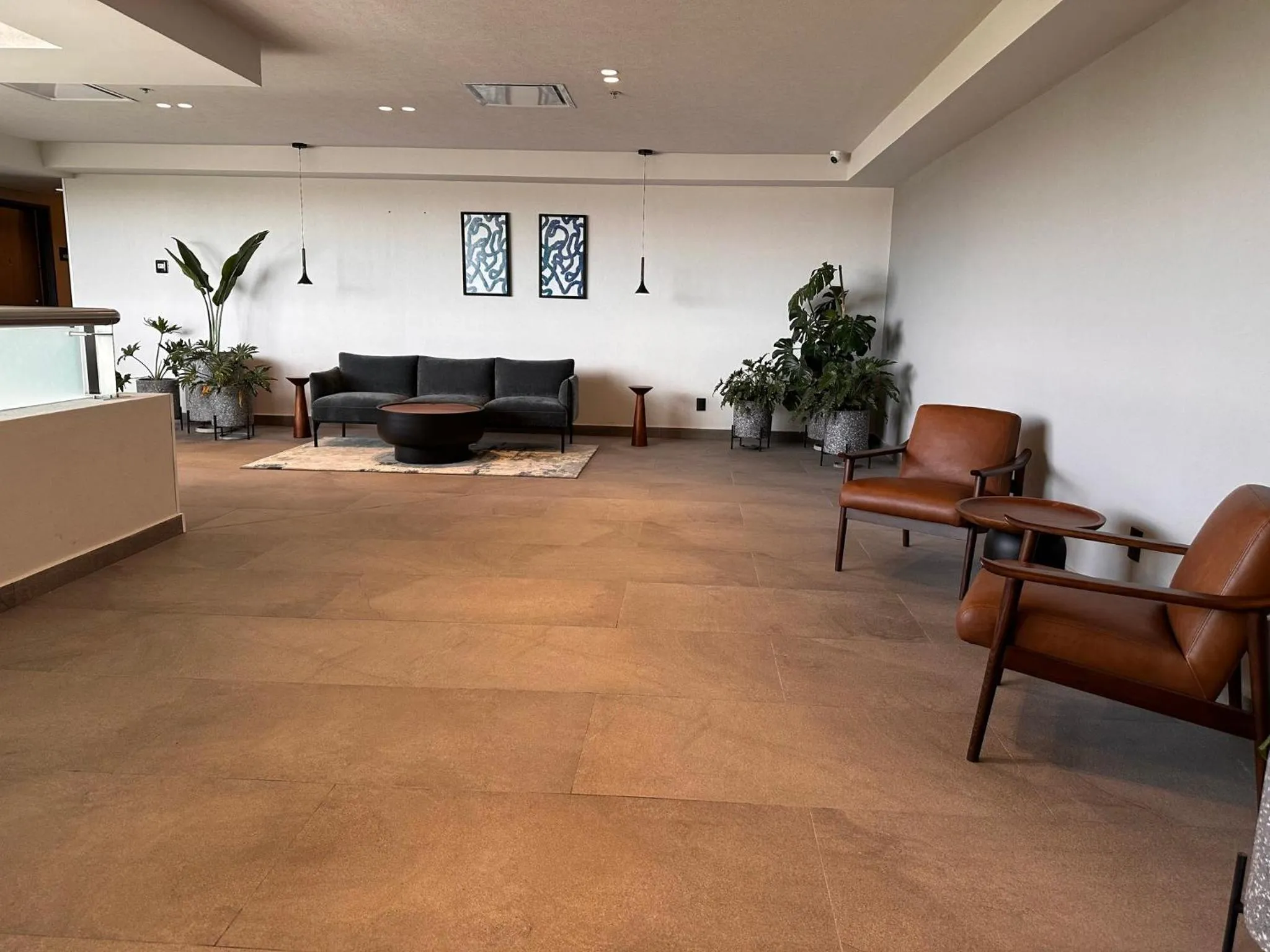 Lobby or reception in Holiday Inn Express Guadalajara Expo by IHG