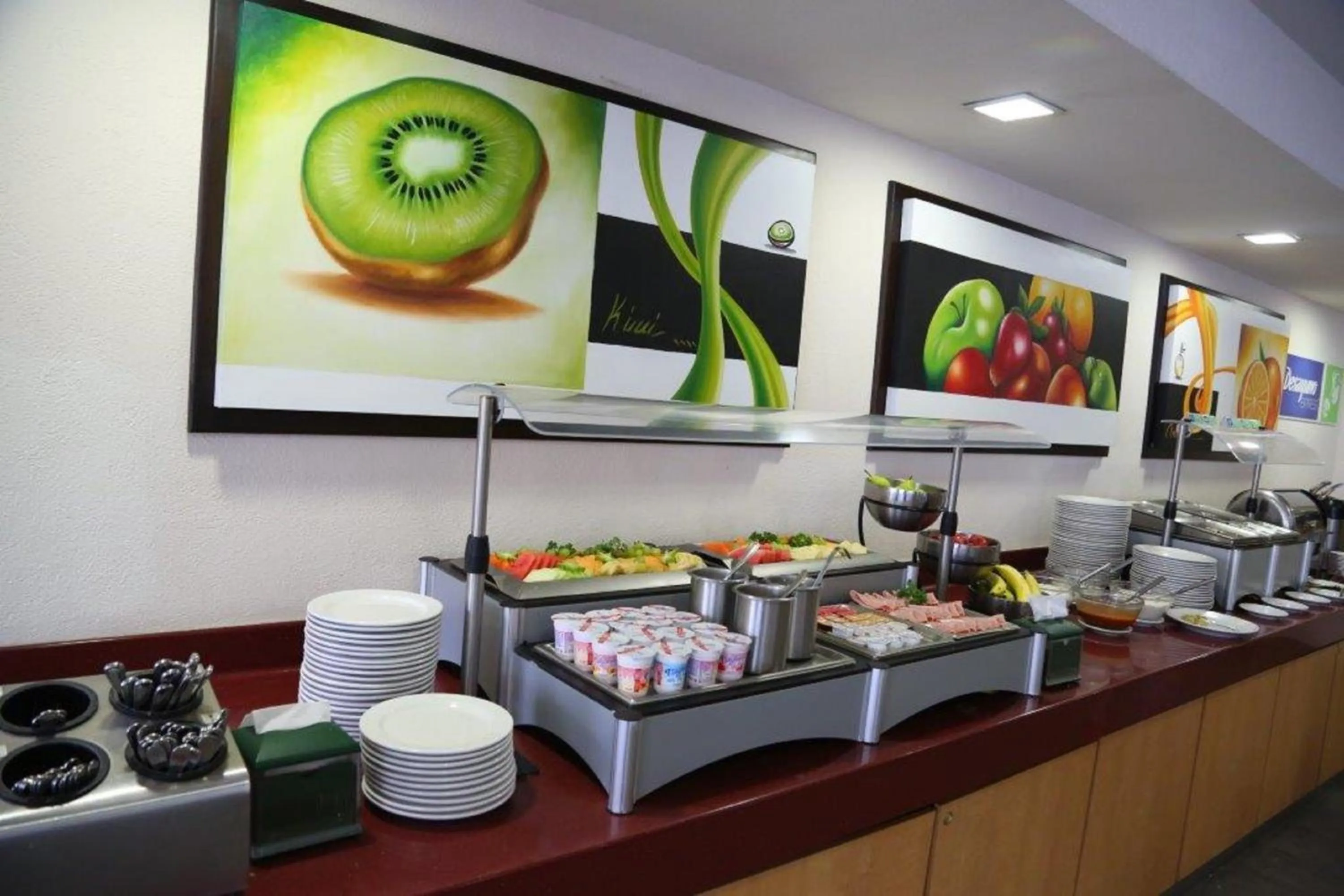 Breakfast in Holiday Inn Express Guadalajara Expo by IHG