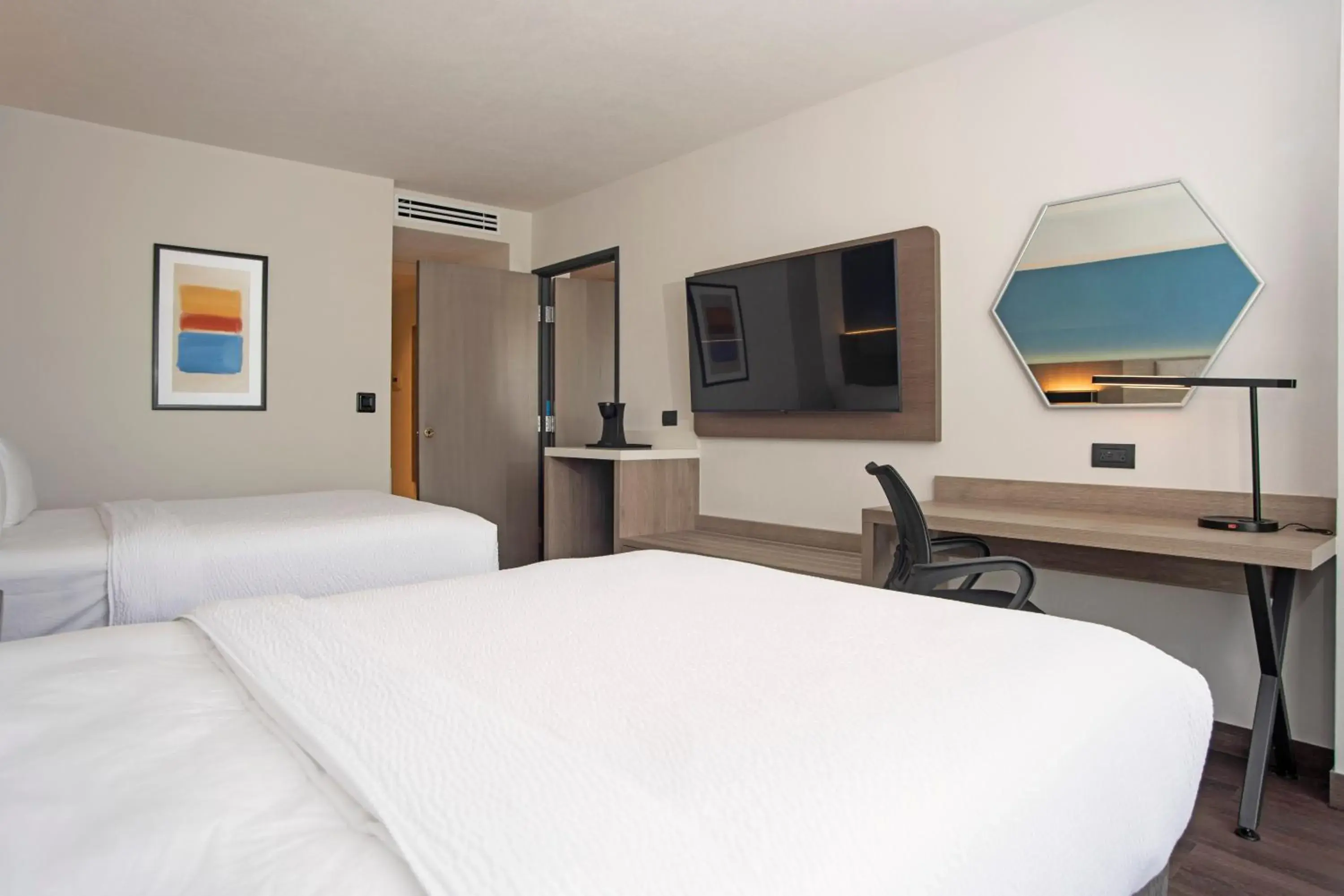 Standard Double Room with Two Double Beds - Disability Access in Holiday Inn Express Guadalajara Expo by IHG Standard Double Room with Two Double Beds - Disability Access in Holiday Inn Express Guadalajara Expo by IHG