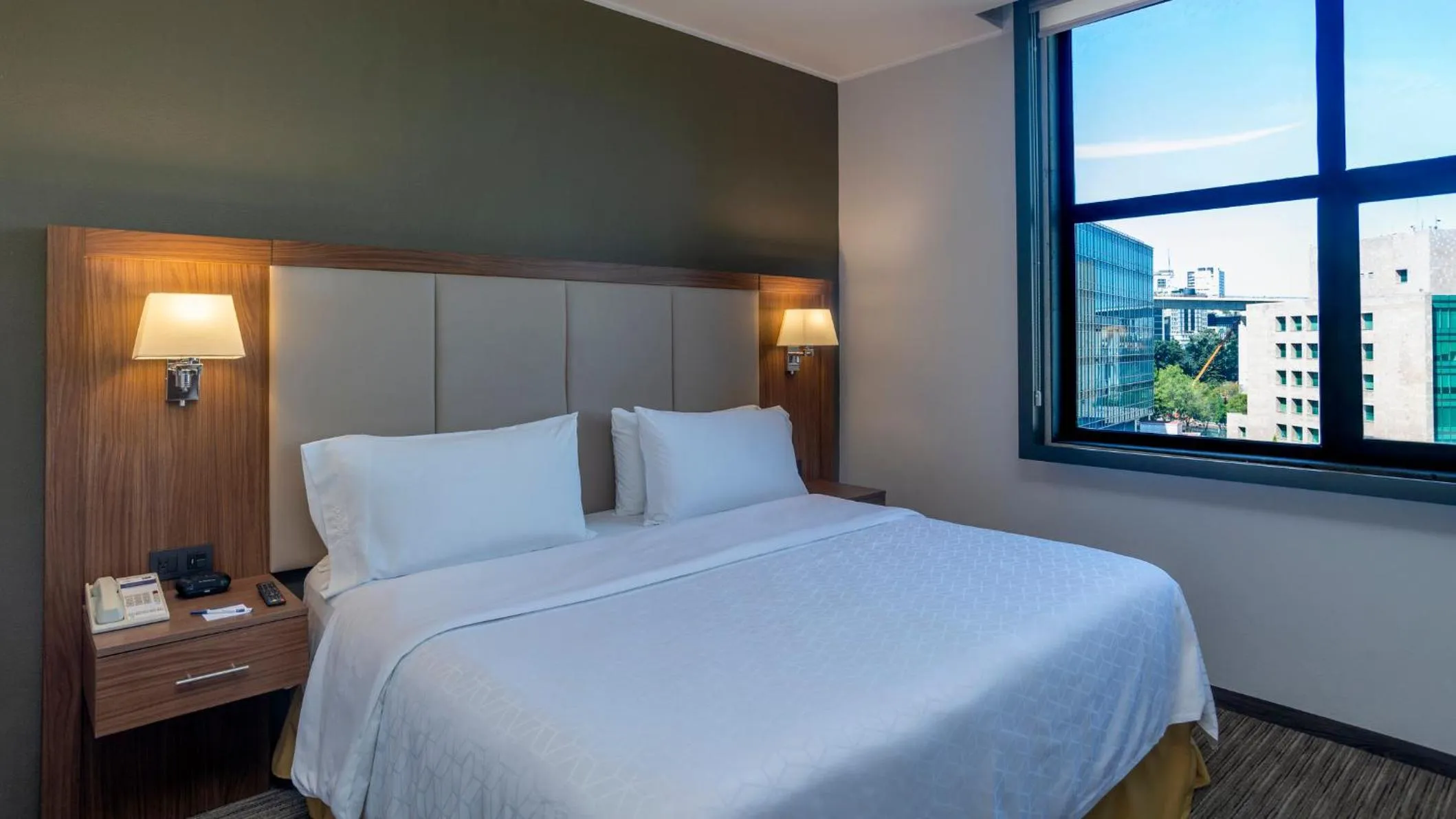 Bathroom, Bed in Holiday Inn Express Mexico Santa Fe by IHG